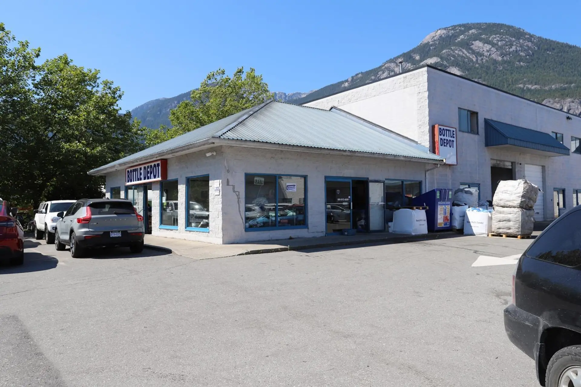 Property at #12 38927 QUEENS WAY, Squamish, BC