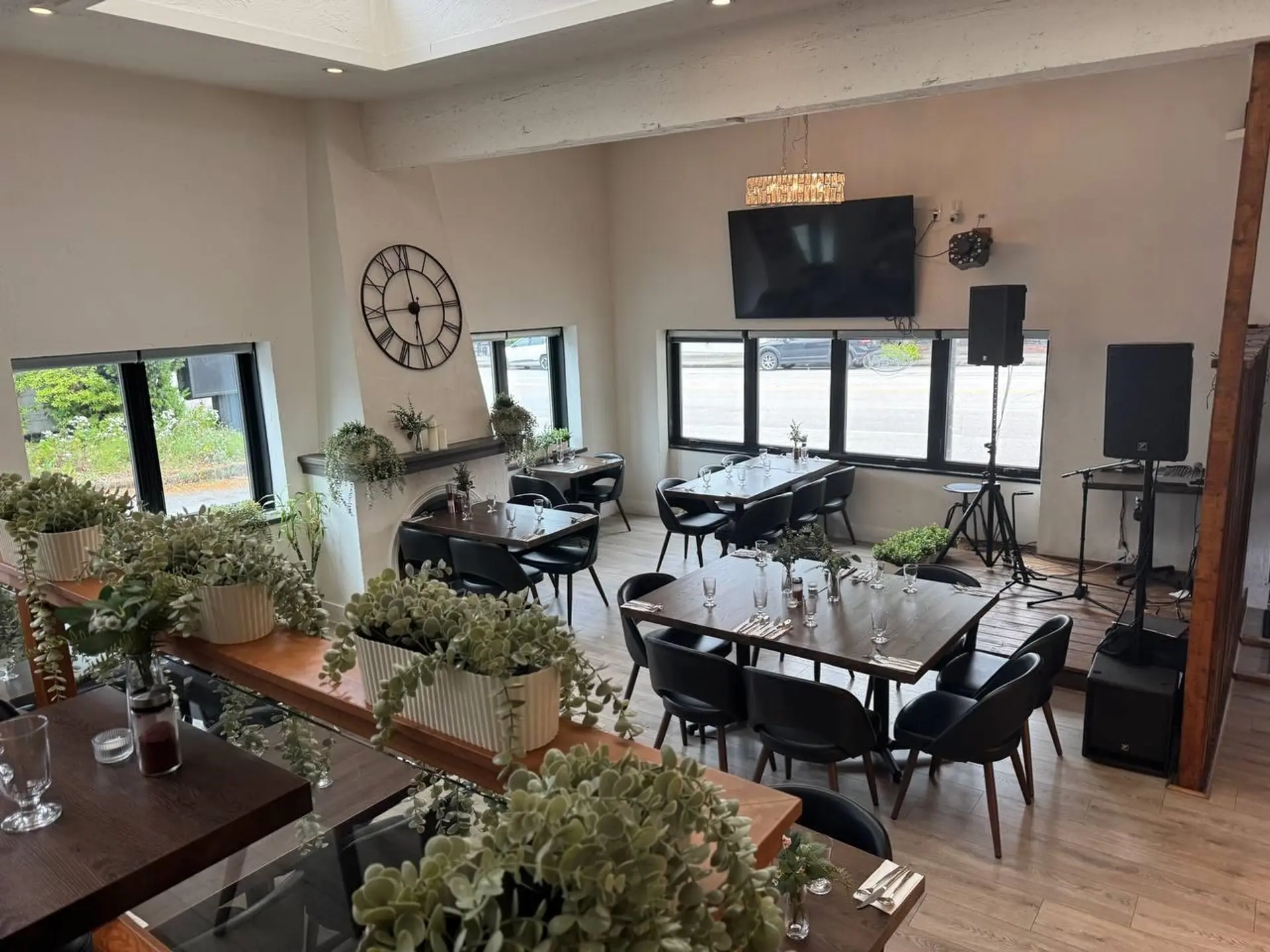 Property at 4624 HASTINGS STREET, Burnaby, BC