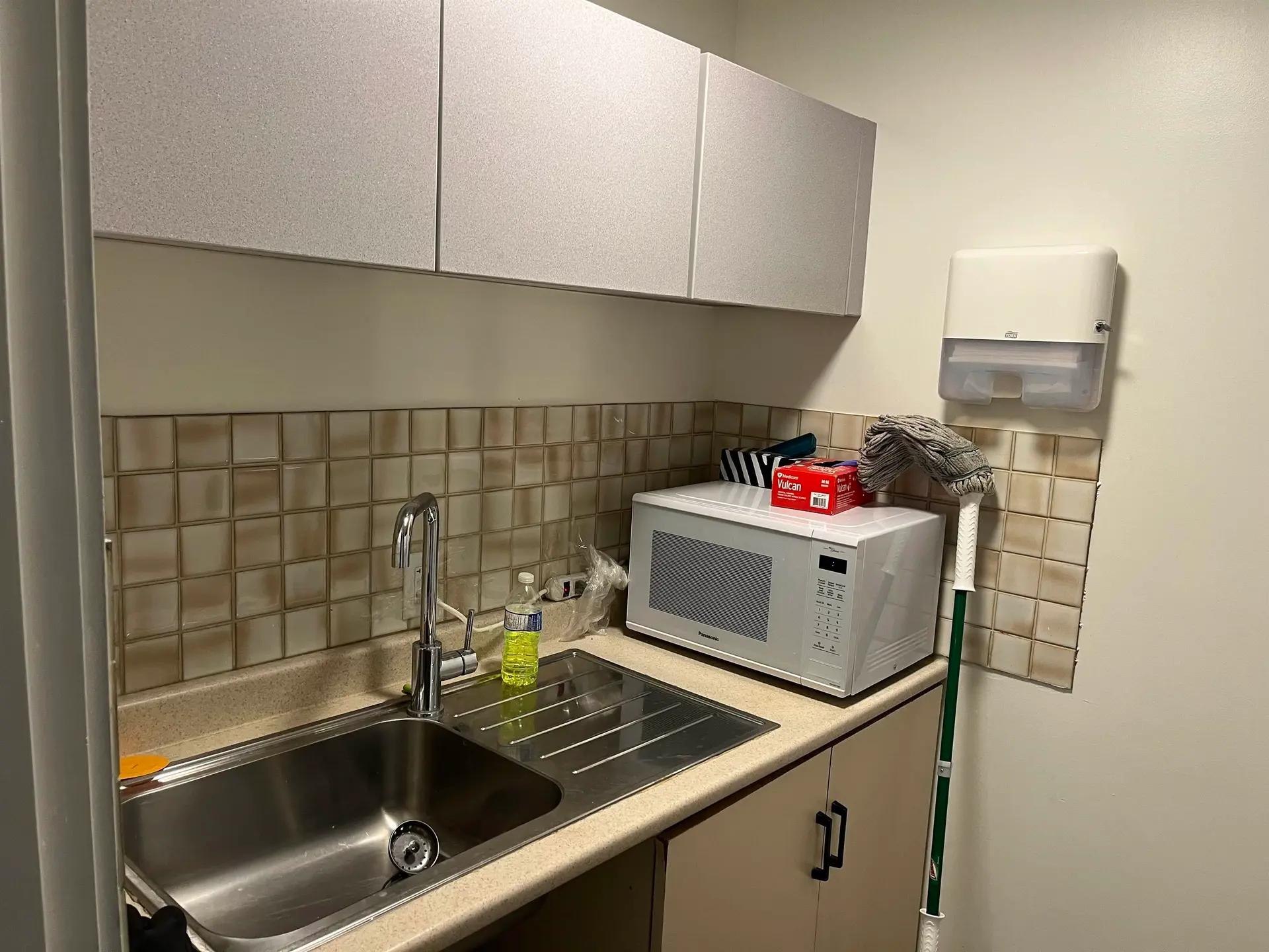 Property at #201 12660 BRIDGEPORT ROAD, Richmond, BC