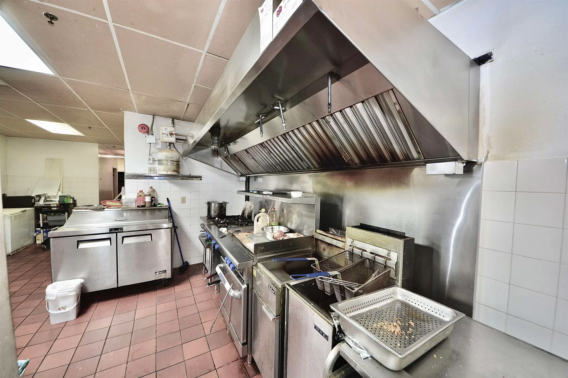 Property at 20488 FRASER HIGHWAY, Langley, BC