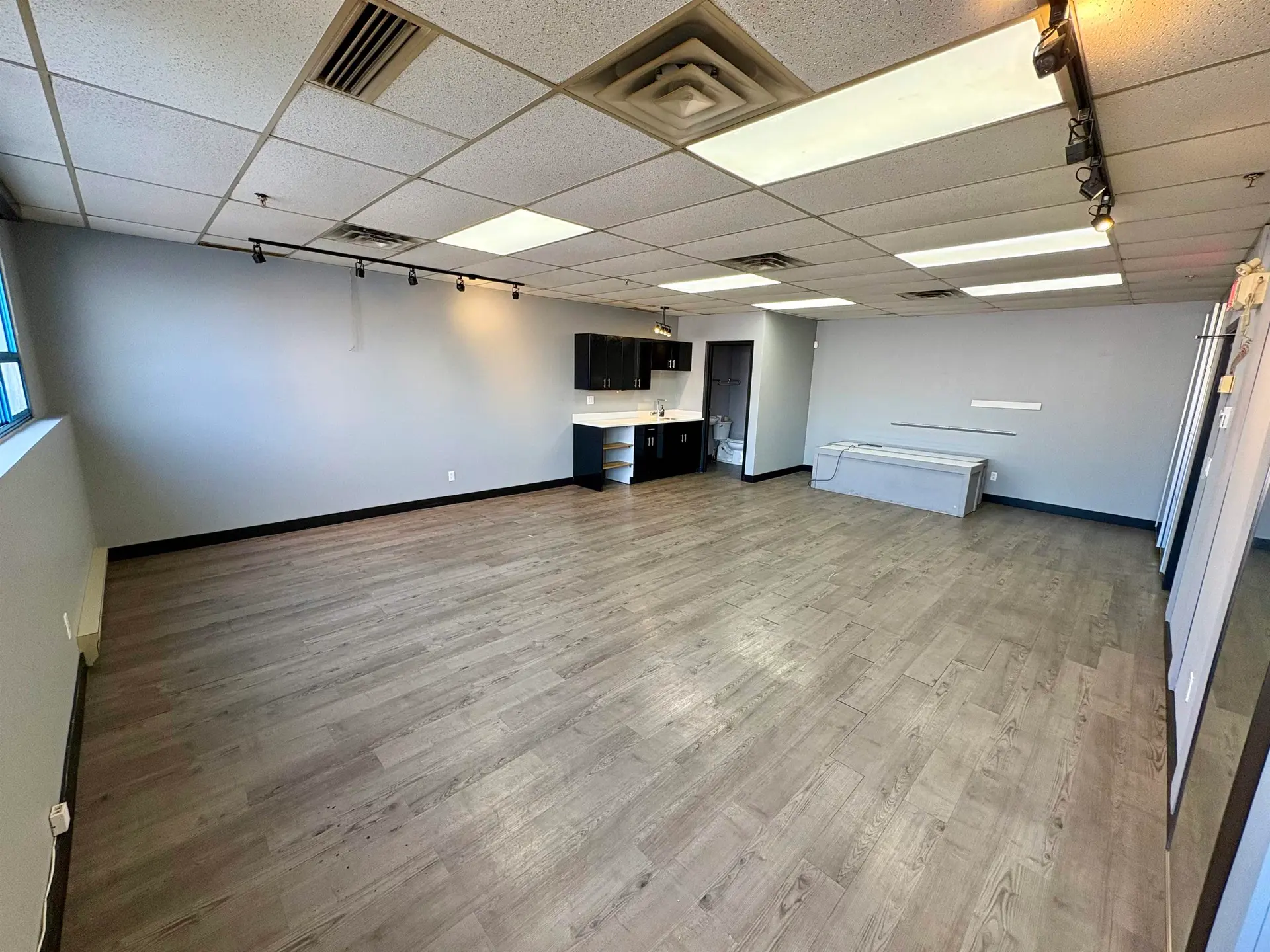 Property at #503 1952 KINGSWAY AVENUE, Port Coquitlam, BC