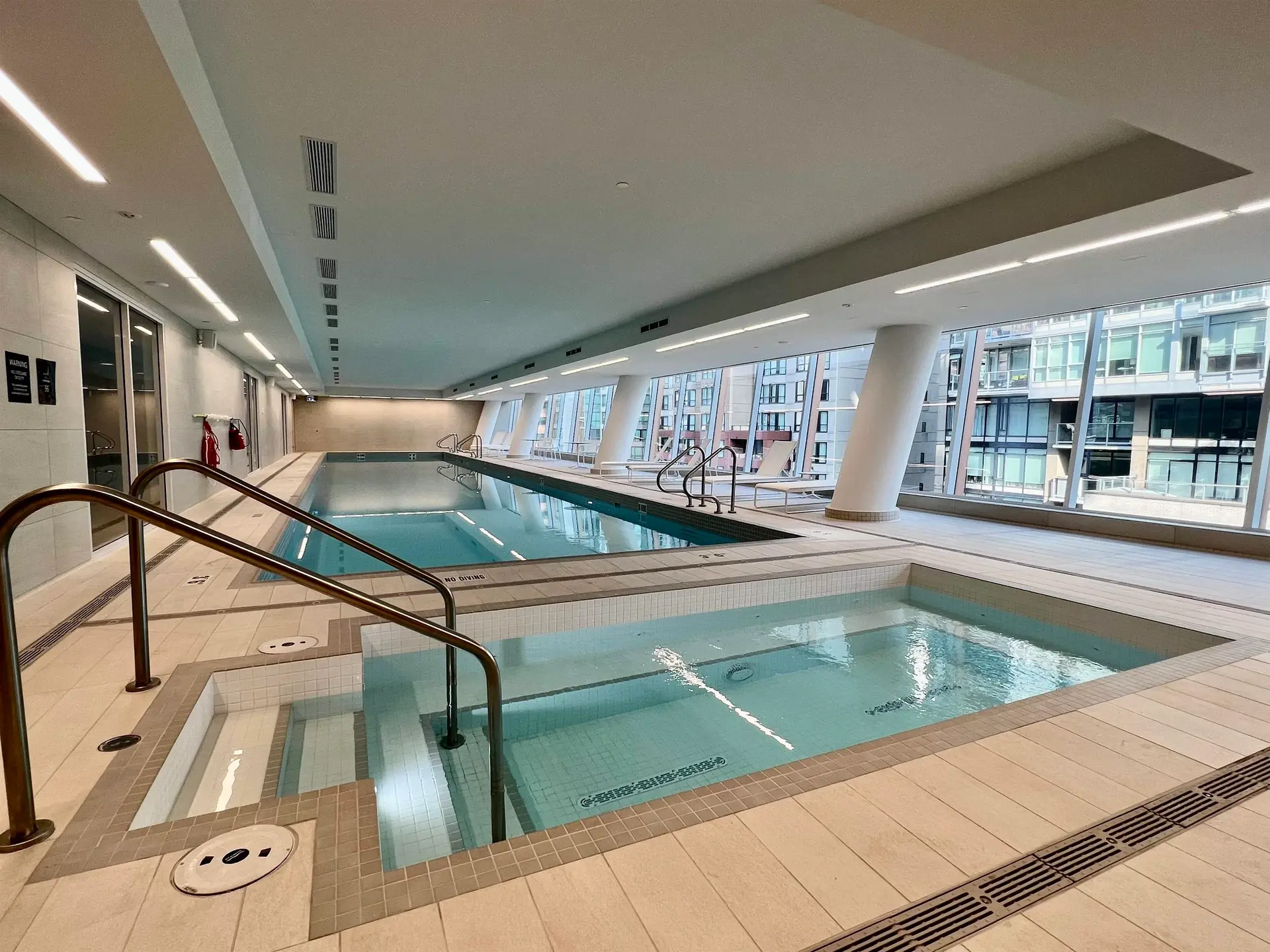 Property at #552 1281 HORNBY STREET, Vancouver, BC