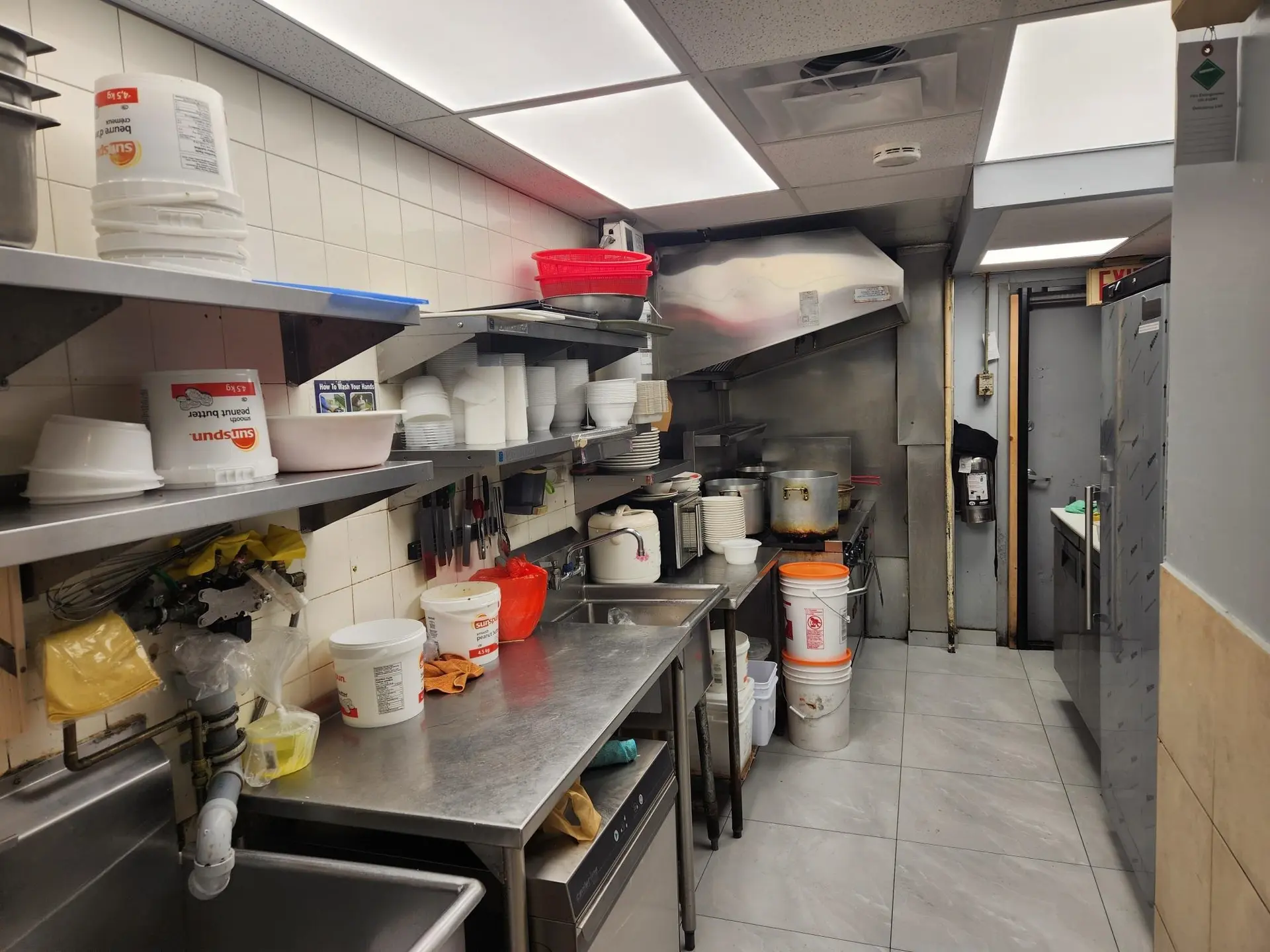 Property at 1643 LONSDALE AVENUE, North Vancouver, BC