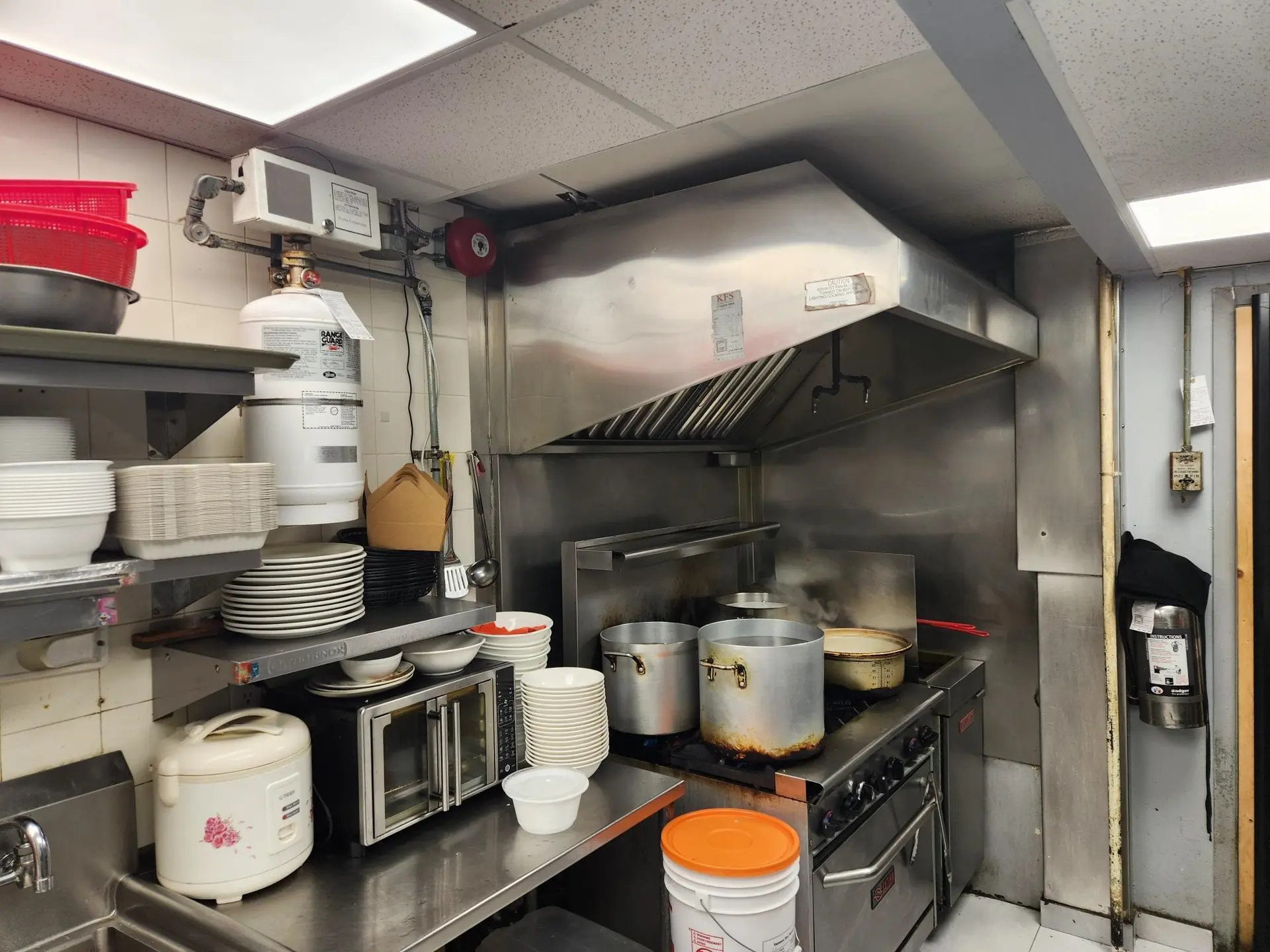 Property at 1643 LONSDALE AVENUE, North Vancouver, BC