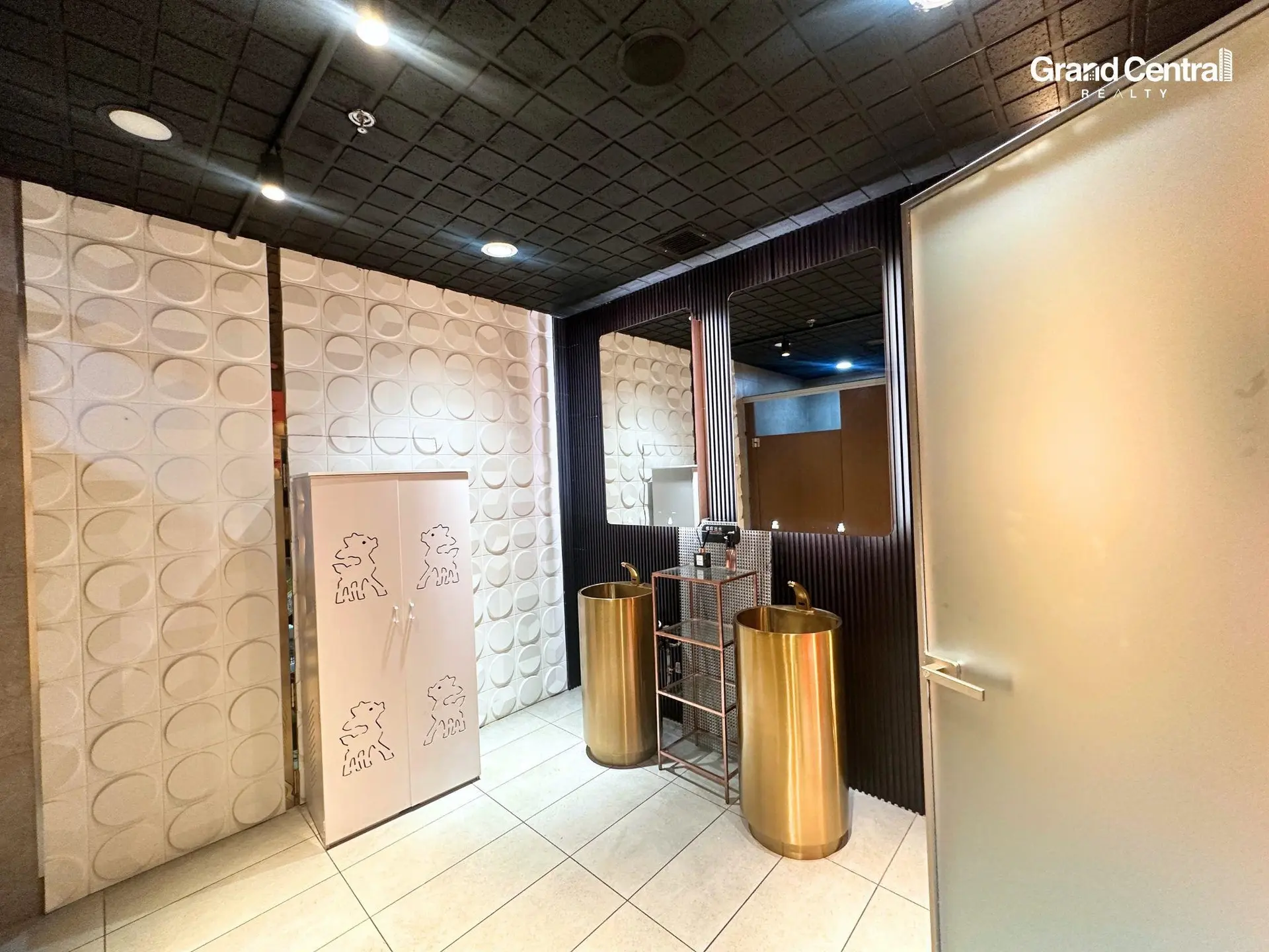 Property at #1030/1035/1060/ 1065/1070-8580 ALEXANDRA ROAD, Richmond, BC