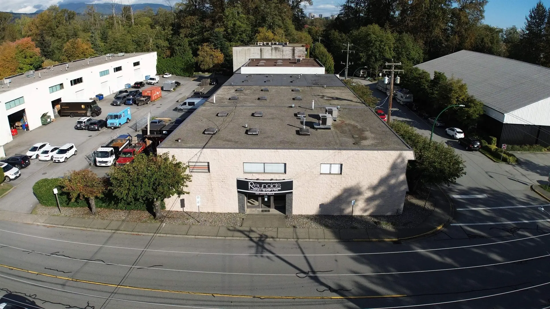 Property at 1300 LLOYD AVENUE, North Vancouver, BC