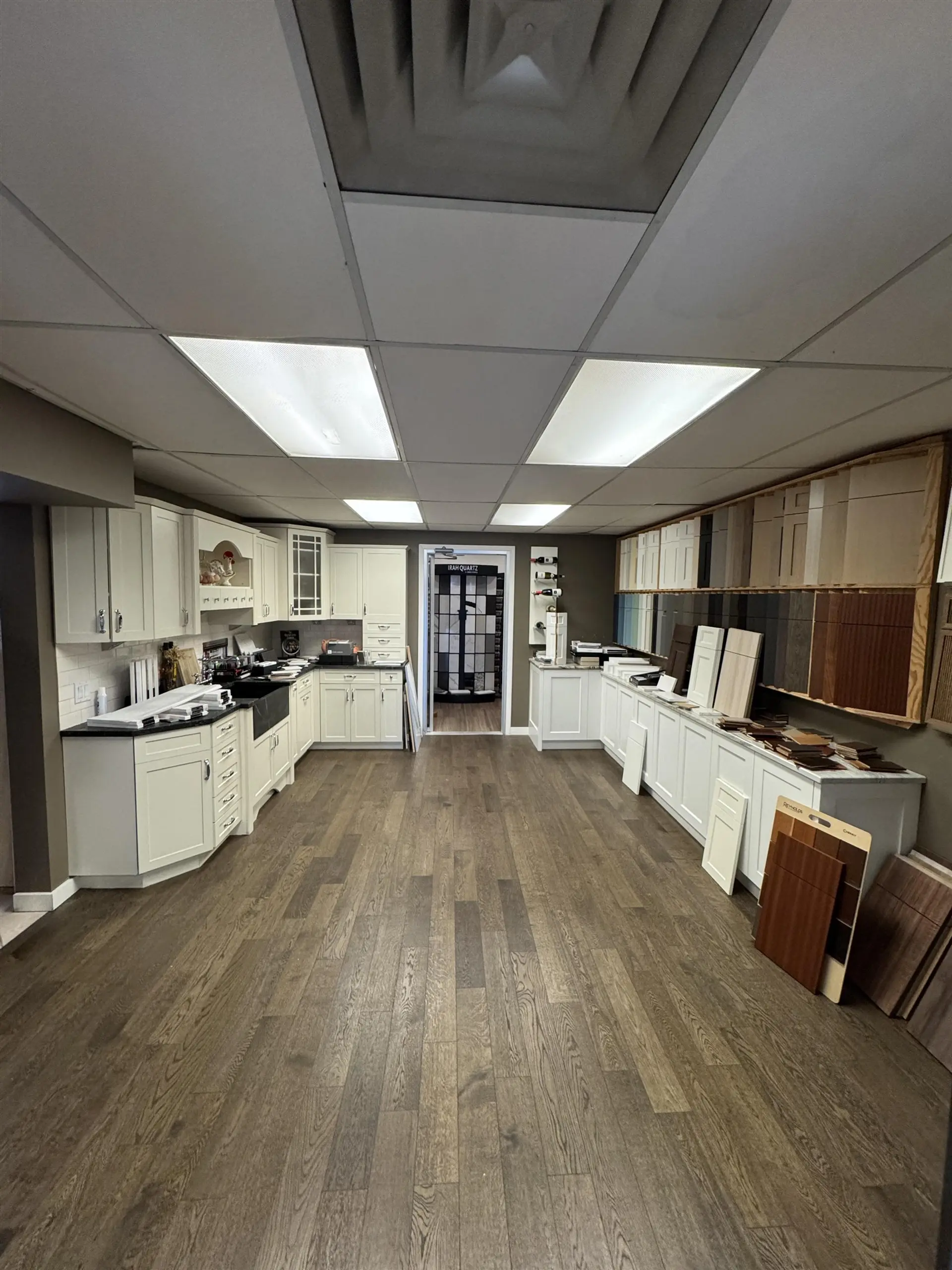 Property at 1300 LLOYD AVENUE, North Vancouver, BC