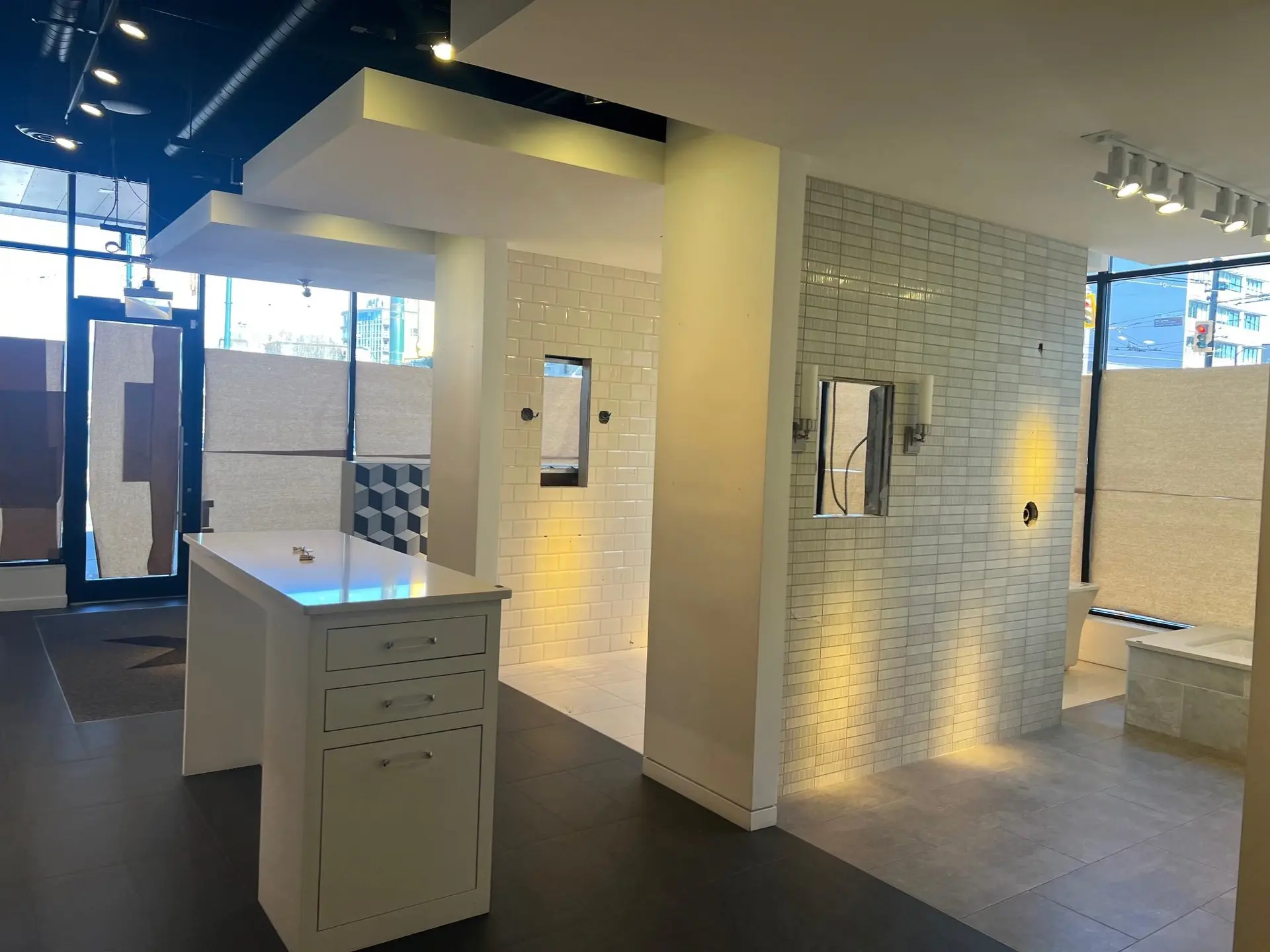 Property at 1606 W BROADWAY, Vancouver, BC