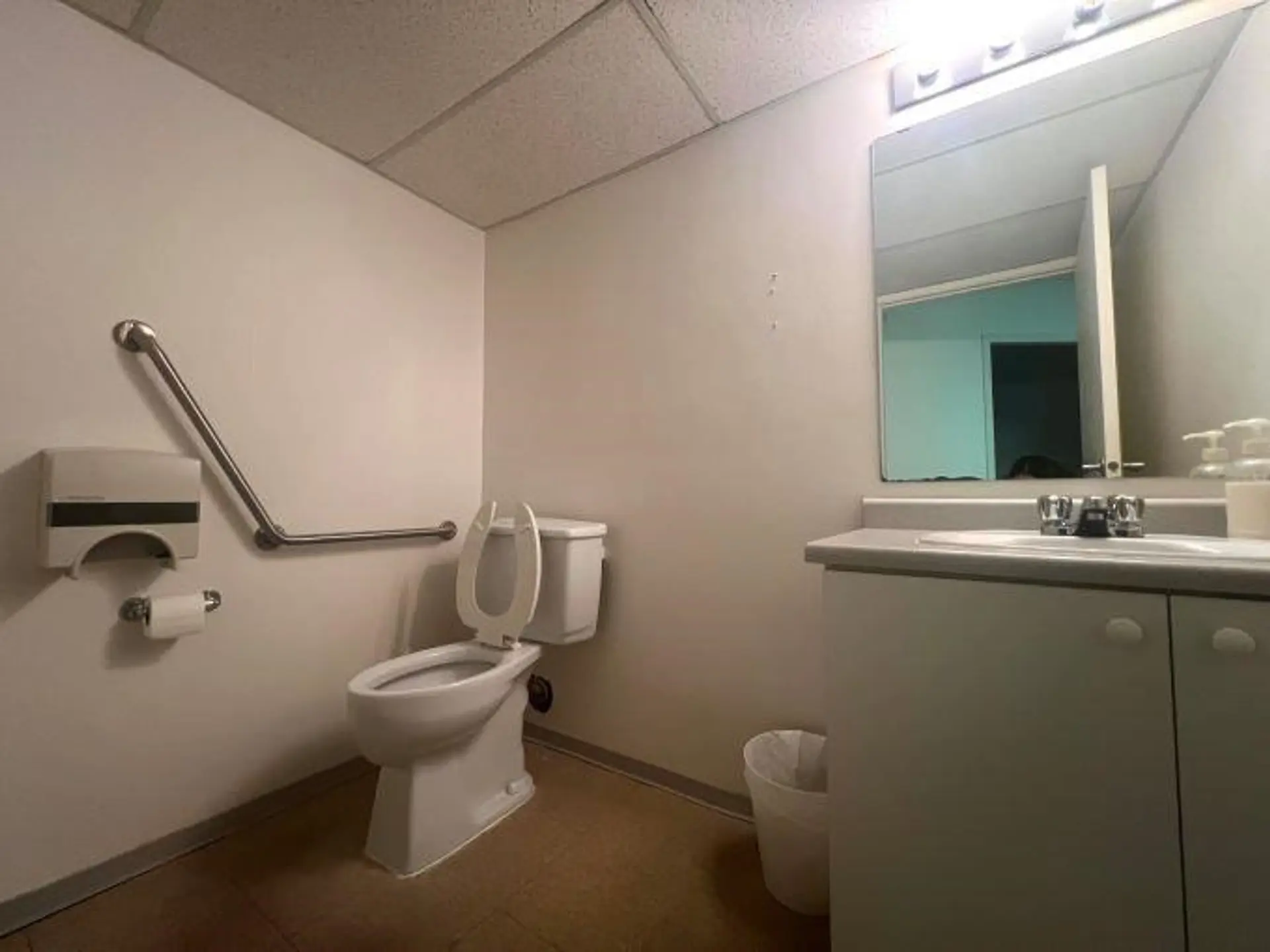 Property at #620 4400 HAZELBRIDGE WAY, Richmond, BC