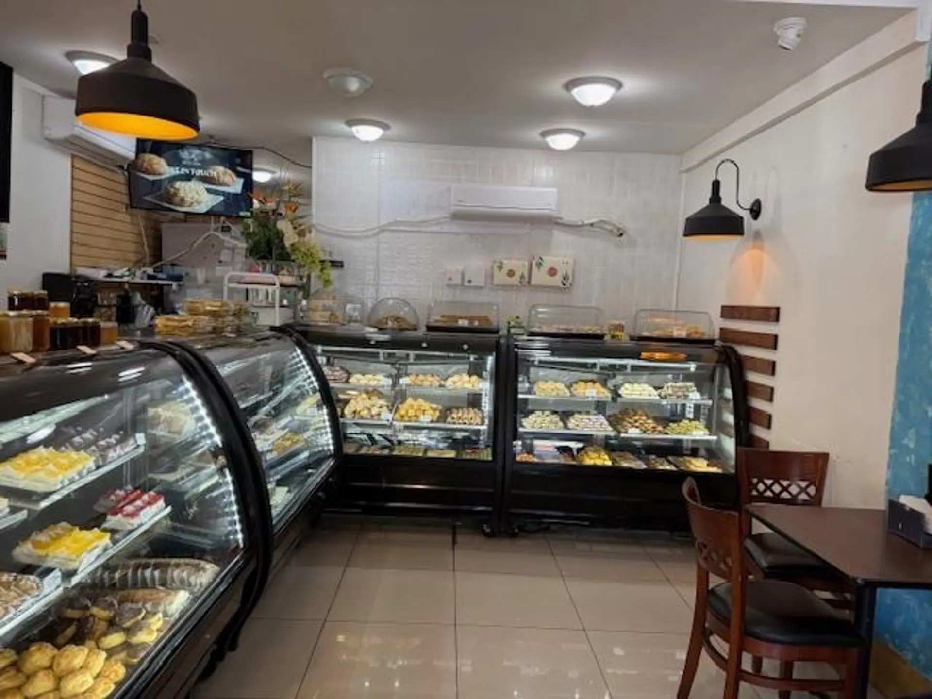 Property at 1460 MARINE DRIVE, West Vancouver, BC