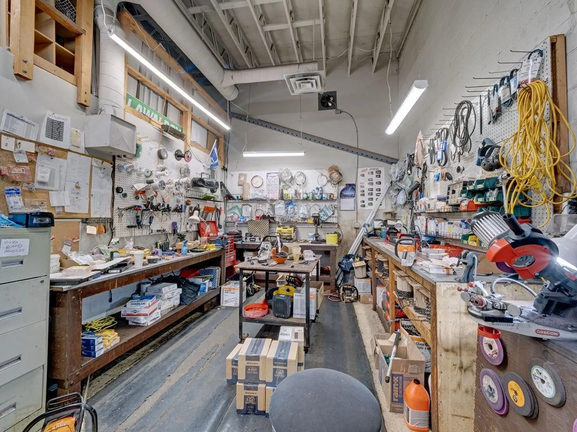 Property at 921 GIBSONS WAY, Gibsons, BC