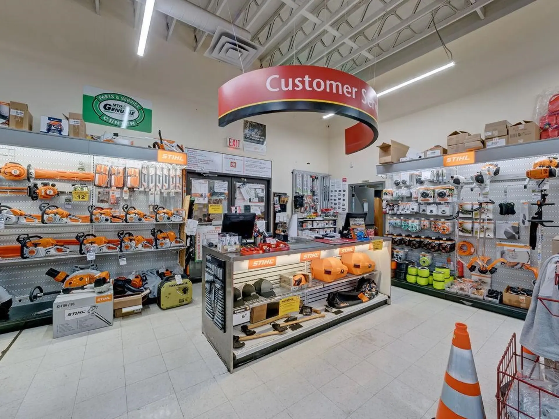 Property at 921 GIBSONS WAY, Gibsons, BC