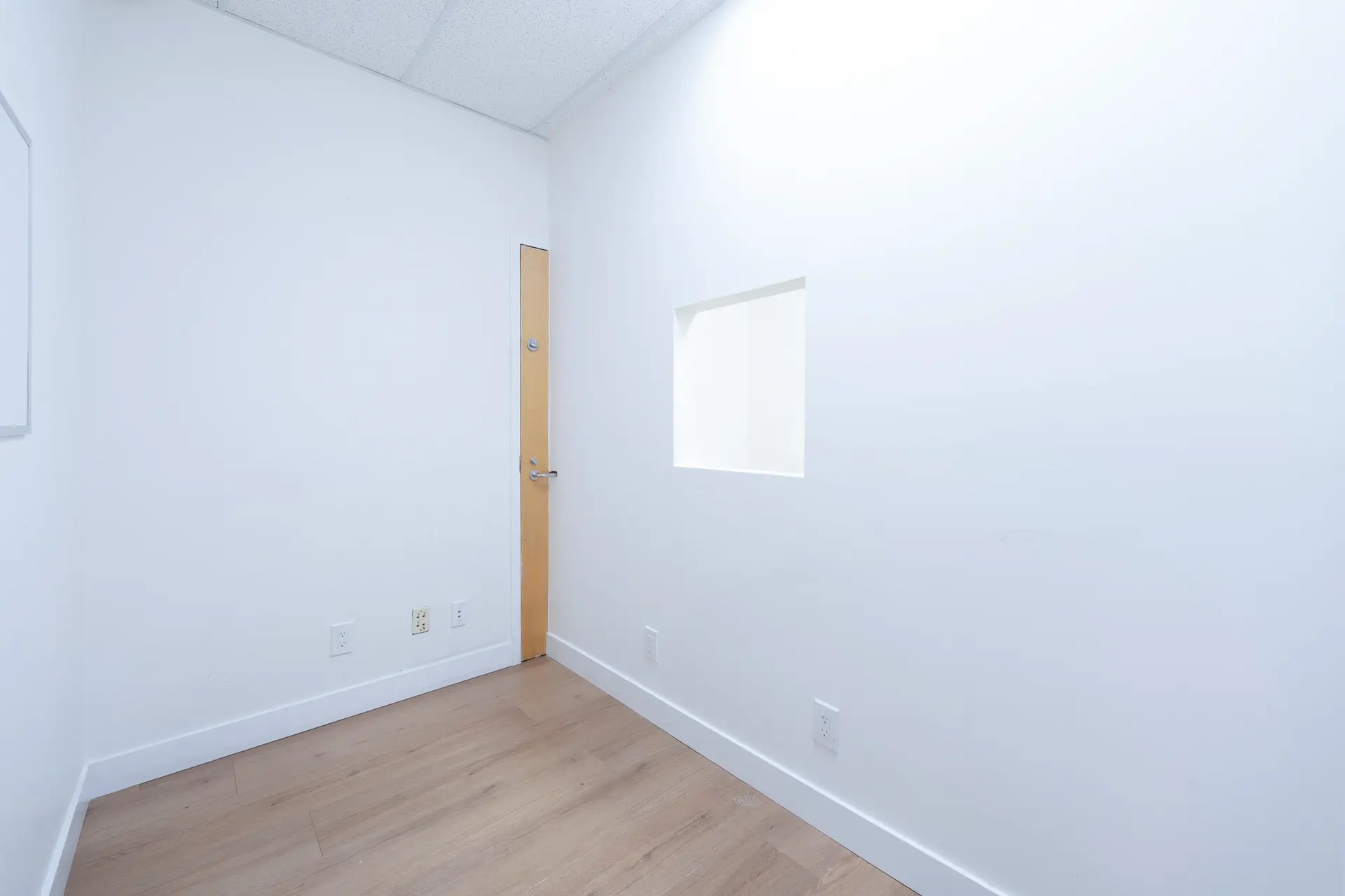 Property at #306-310 4538 KINGSWAY, Burnaby, BC