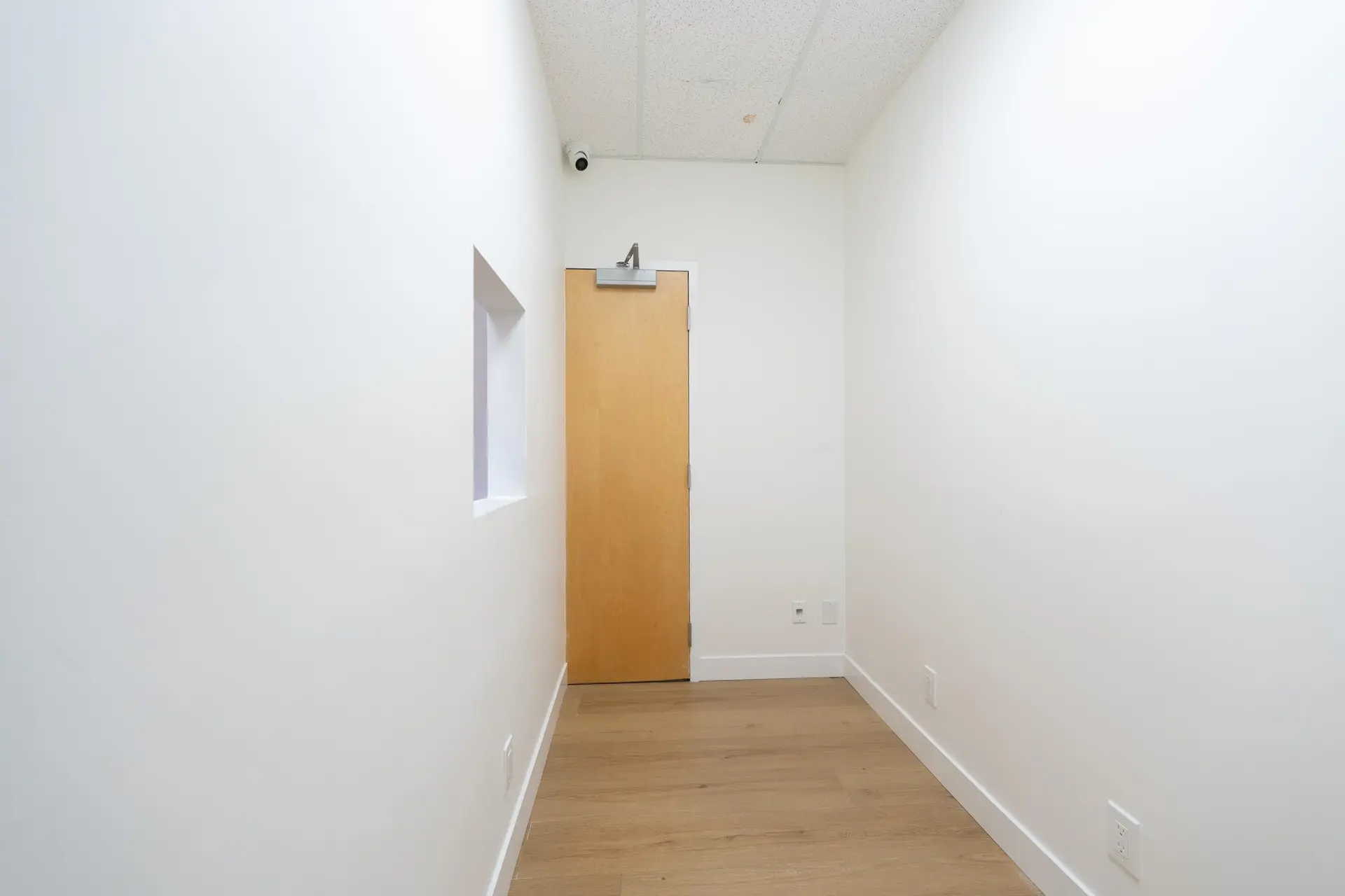 Property at #306-310 4538 KINGSWAY, Burnaby, BC