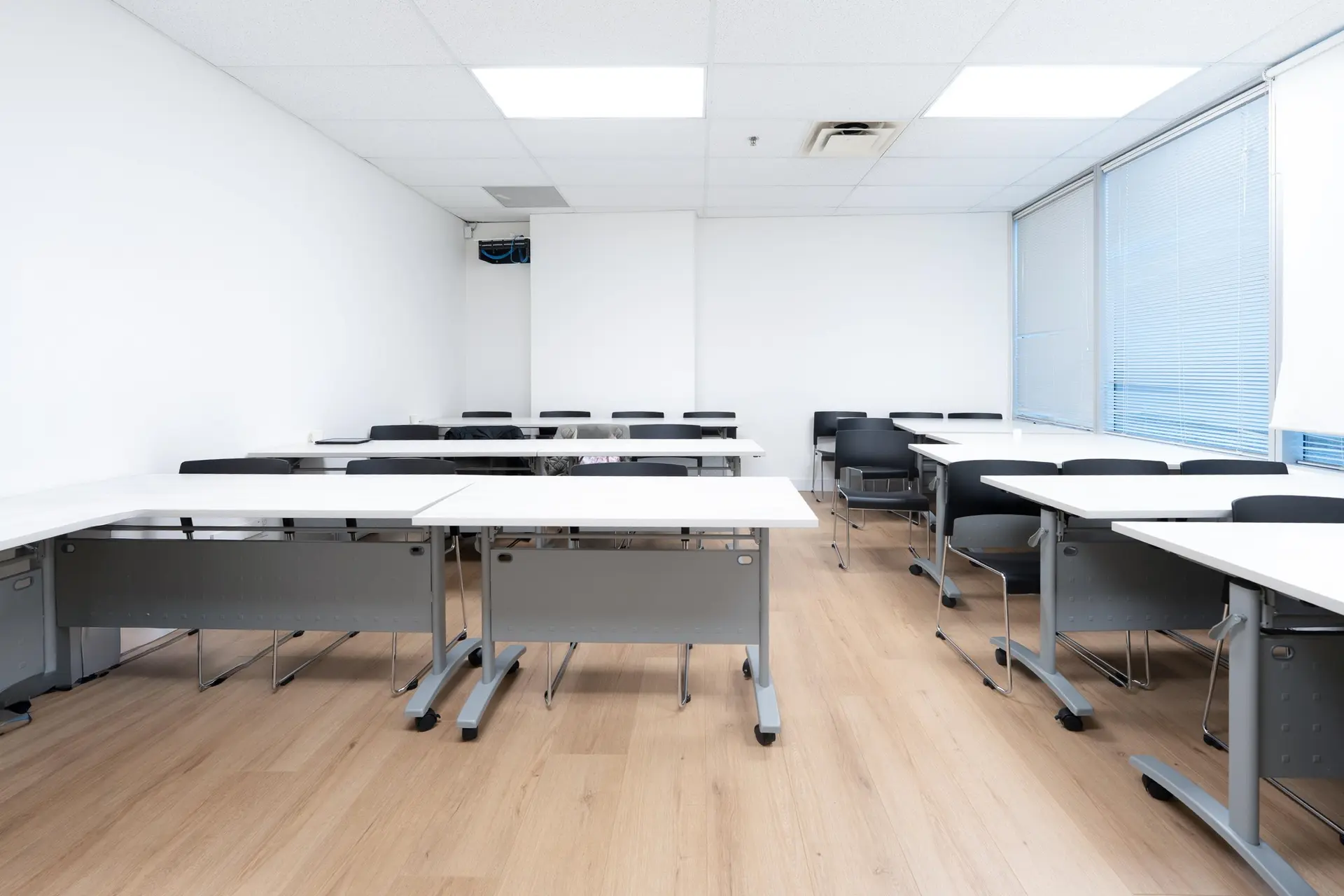 Property at #306-310 4538 KINGSWAY, Burnaby, BC