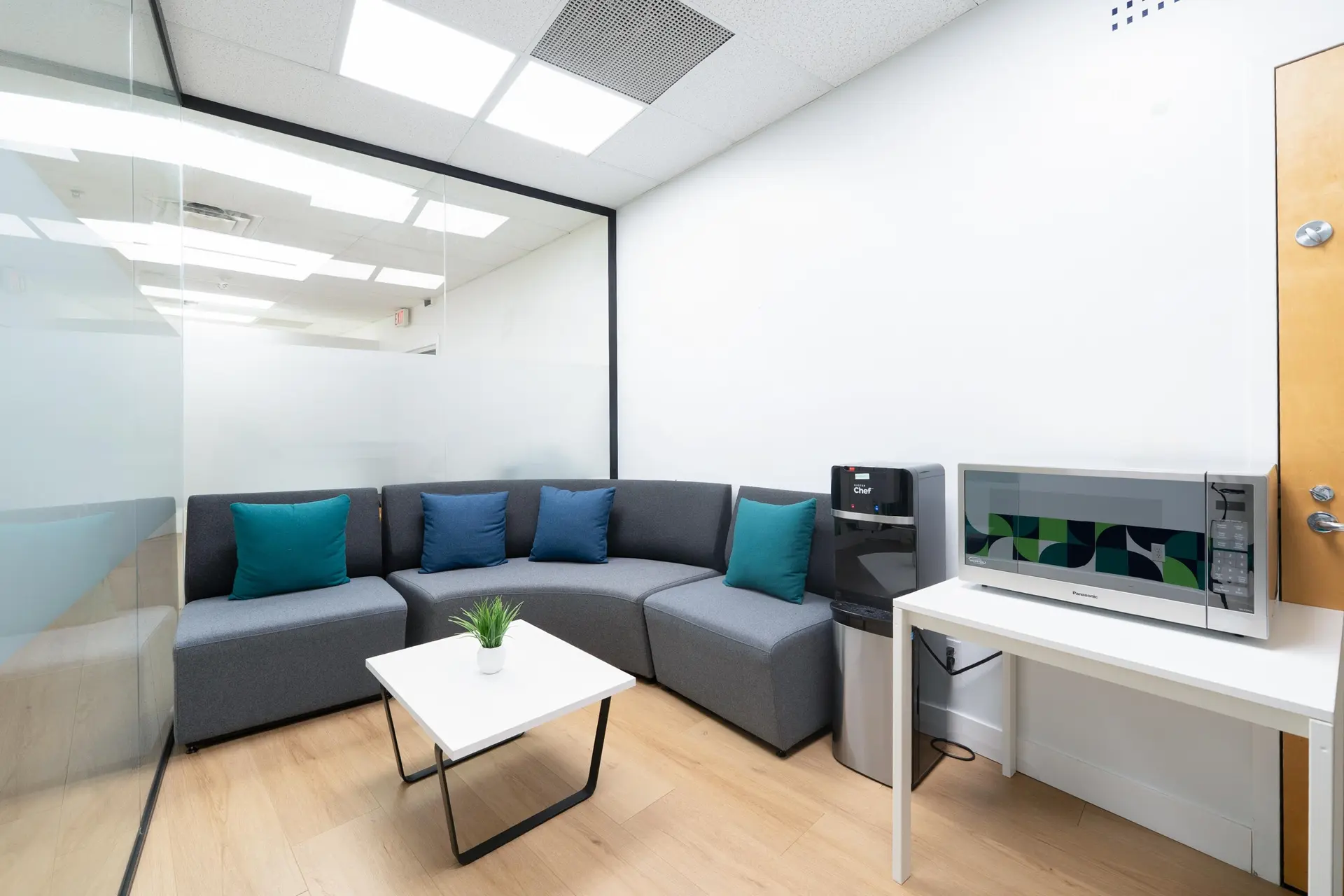 Property at #306-310 4538 KINGSWAY, Burnaby, BC