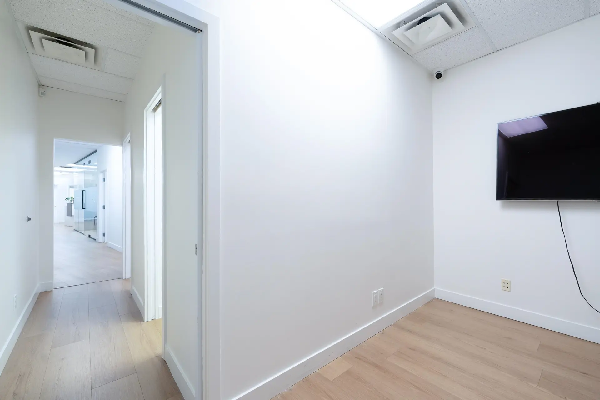 Property at #306-310 4538 KINGSWAY, Burnaby, BC