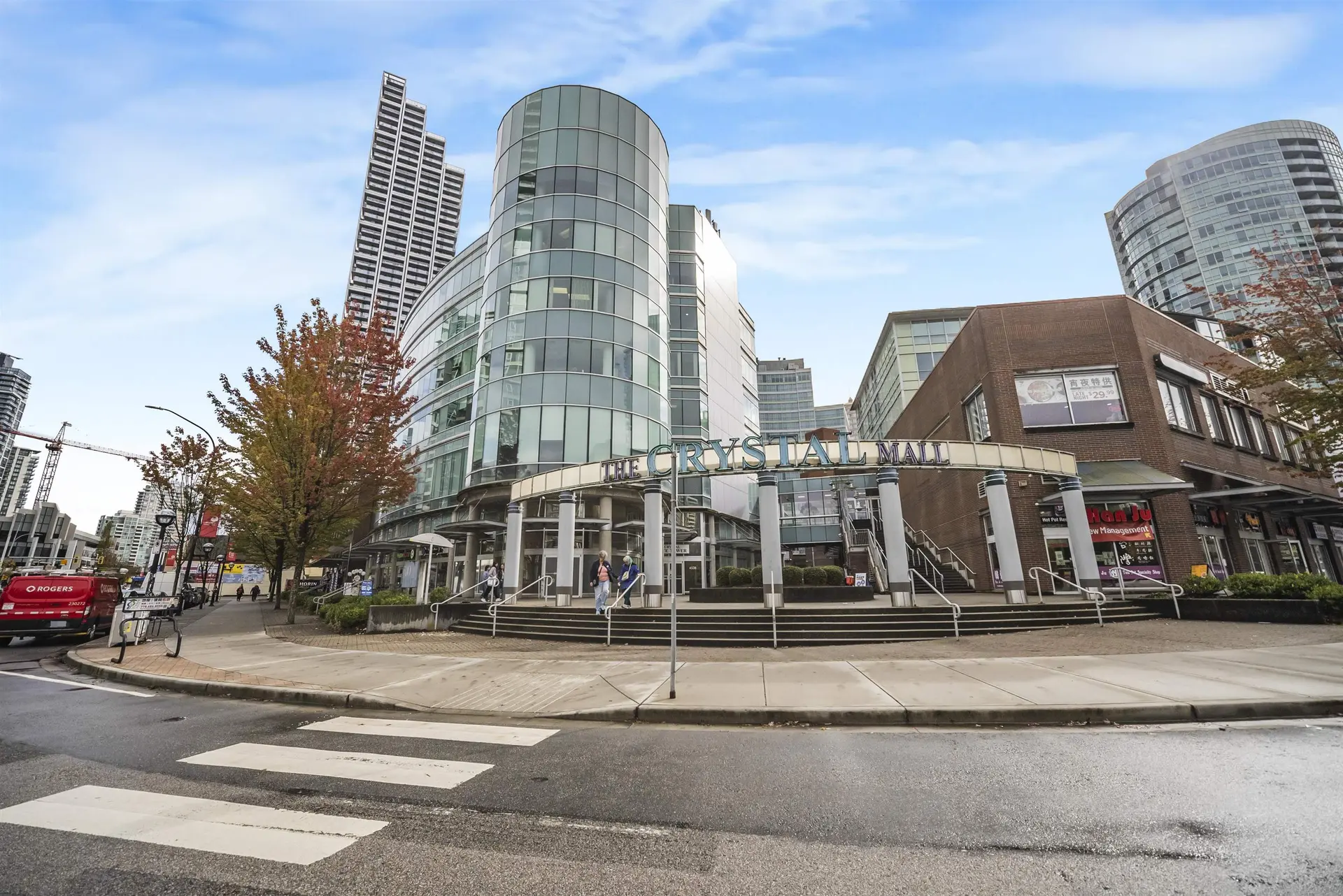 Property at #606 4538 KINGSWAY, Burnaby, BC