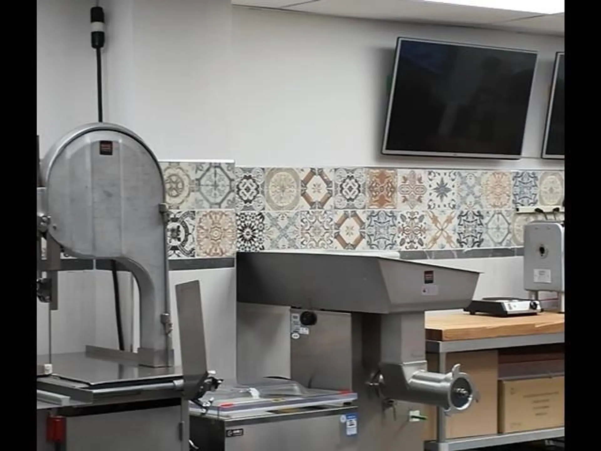 Property at 3216 W BROADWAY STREET, Vancouver, BC