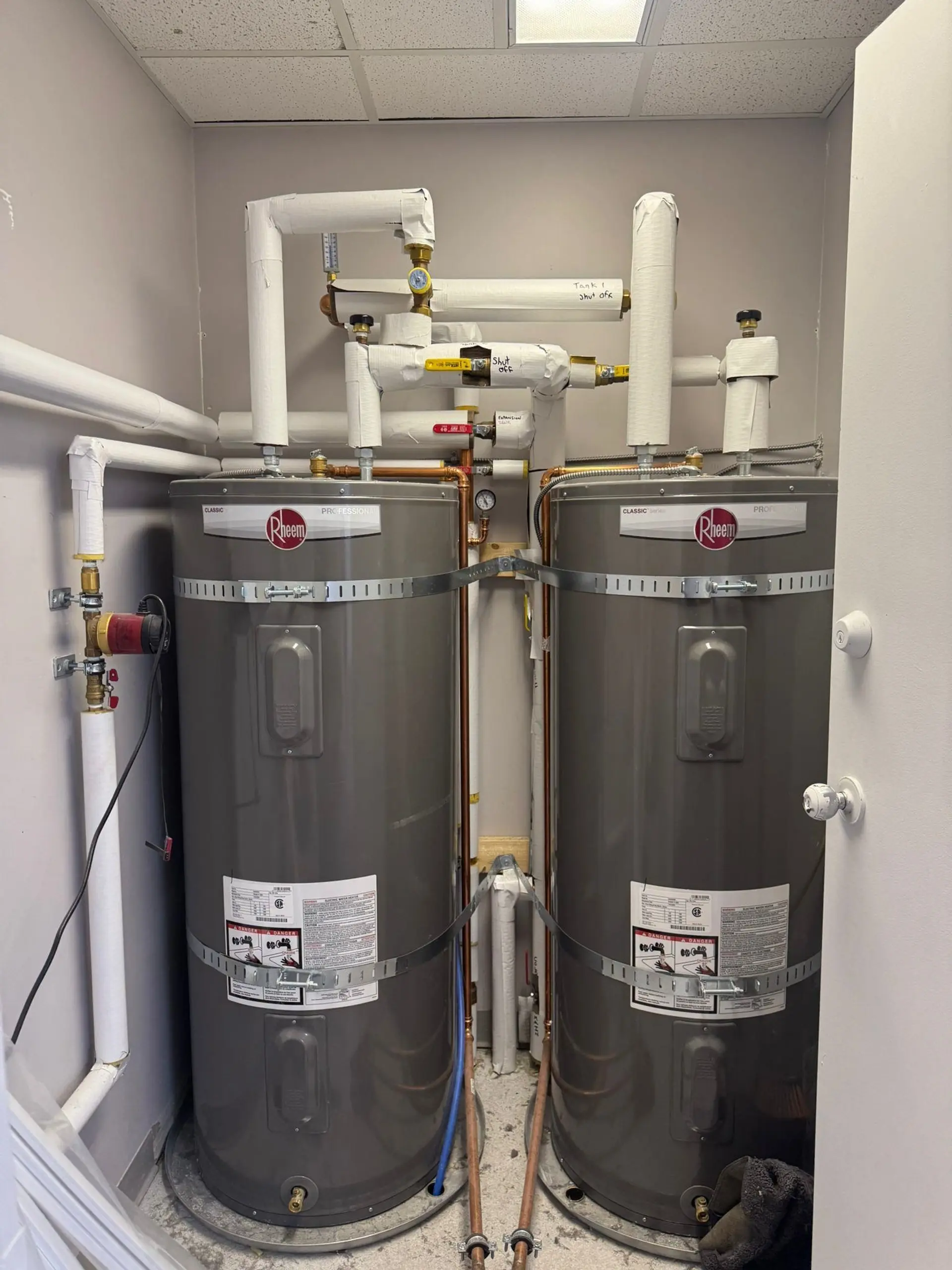 Property at #201B 31838 S FRASER WAY, Abbotsford, BC