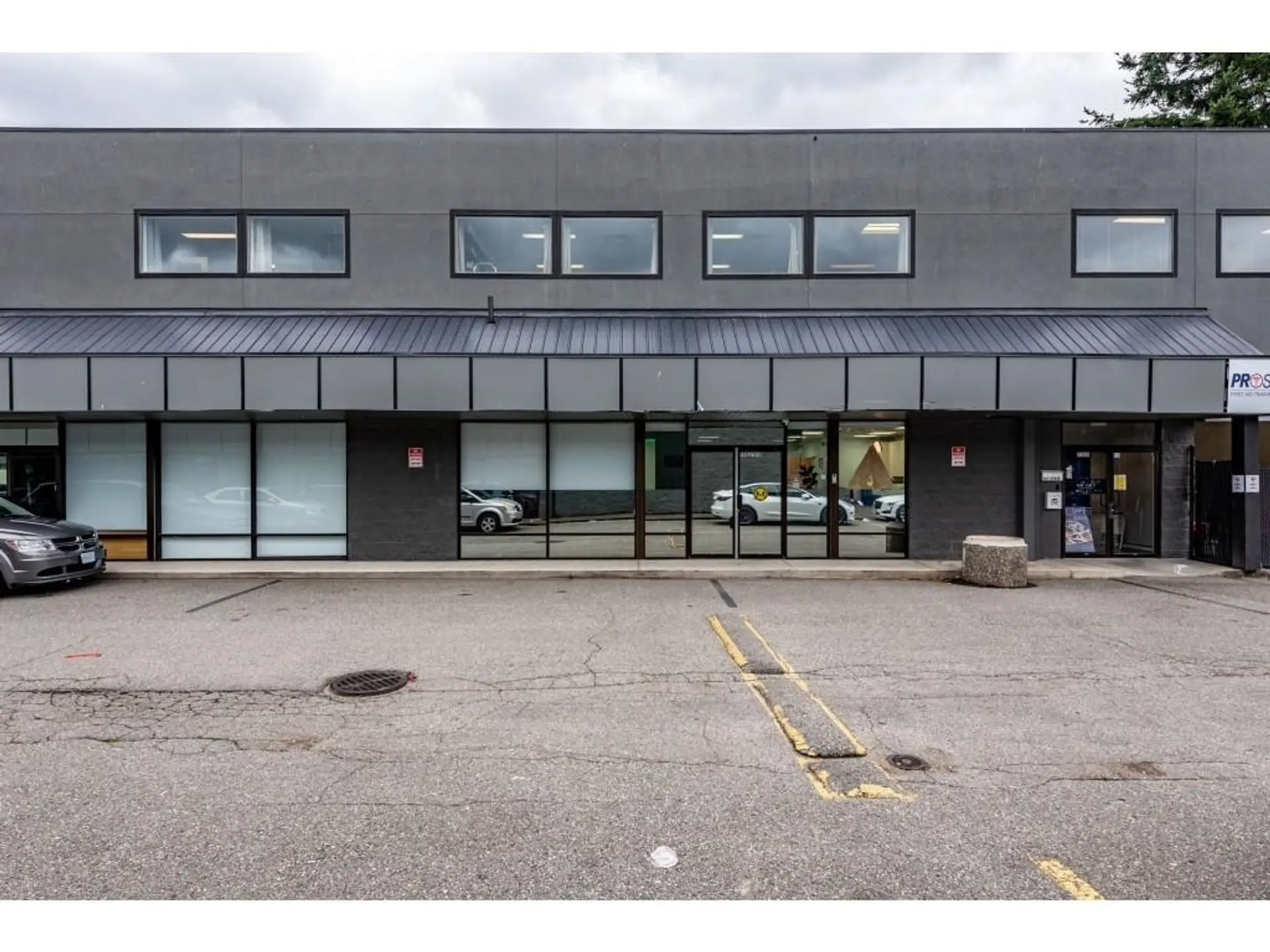 Property at #201A 31838 S FRASER WAY, Abbotsford, BC