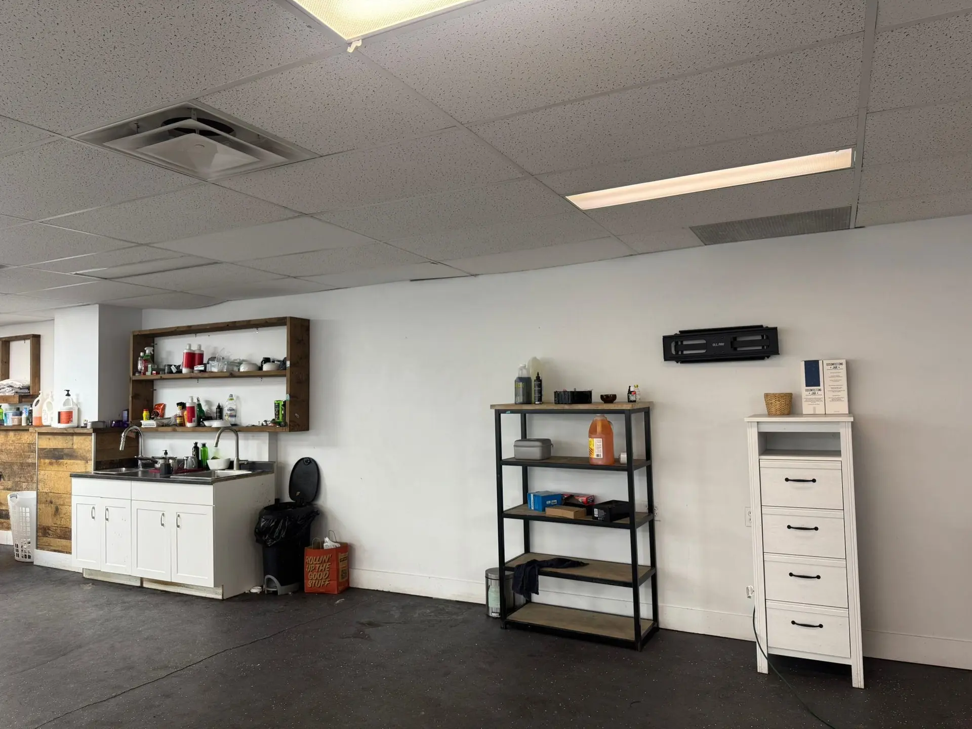 Property at #201A 31838 S FRASER WAY, Abbotsford, BC