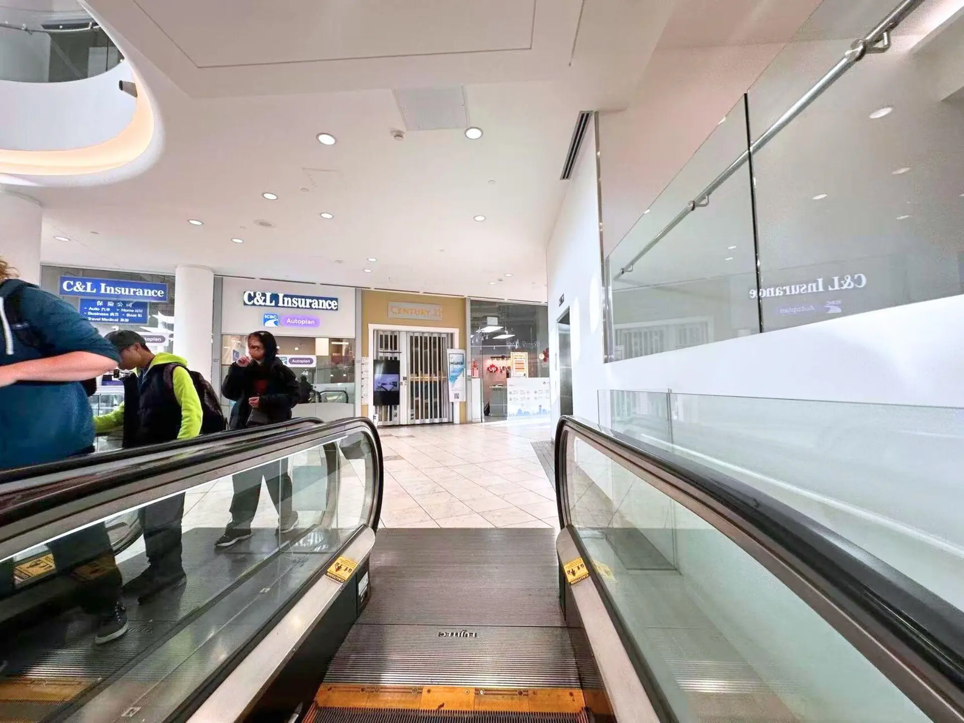 Property at #2385 4000 NO. 3 ROAD, Richmond, BC