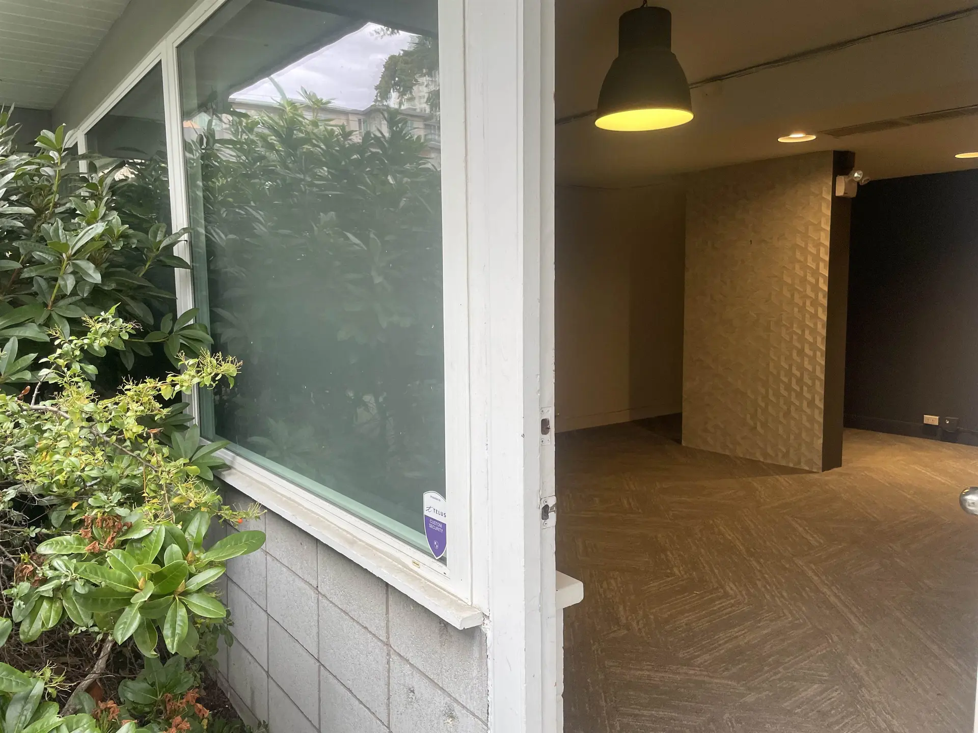 Property at #102 15240 THRIFT AVENUE, White Rock, BC