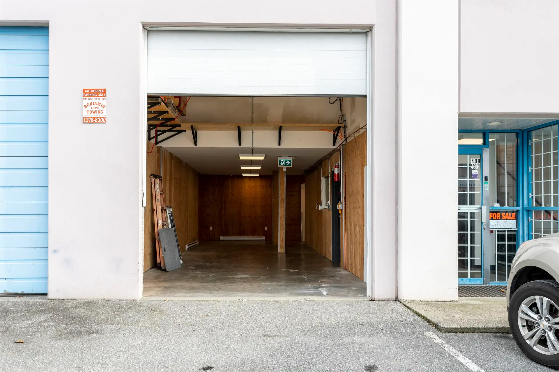 Property at #409 1952 KINGSWAY AVENUE, Port Coquitlam, BC