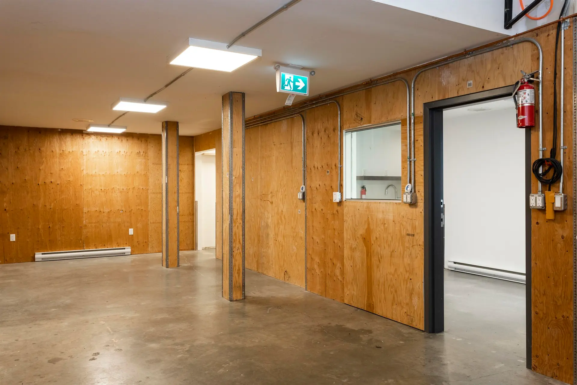 Property at #409 1952 KINGSWAY AVENUE, Port Coquitlam, BC