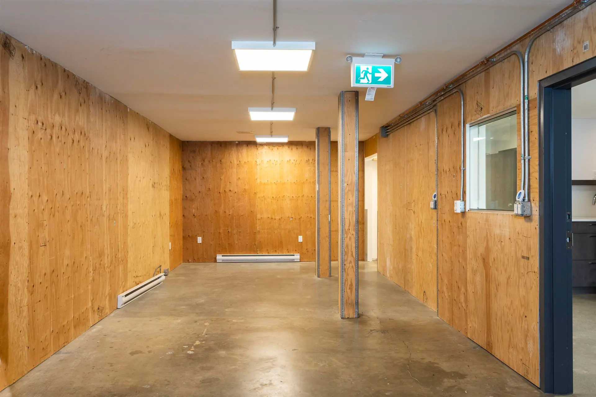 Property at #409 1952 KINGSWAY AVENUE, Port Coquitlam, BC