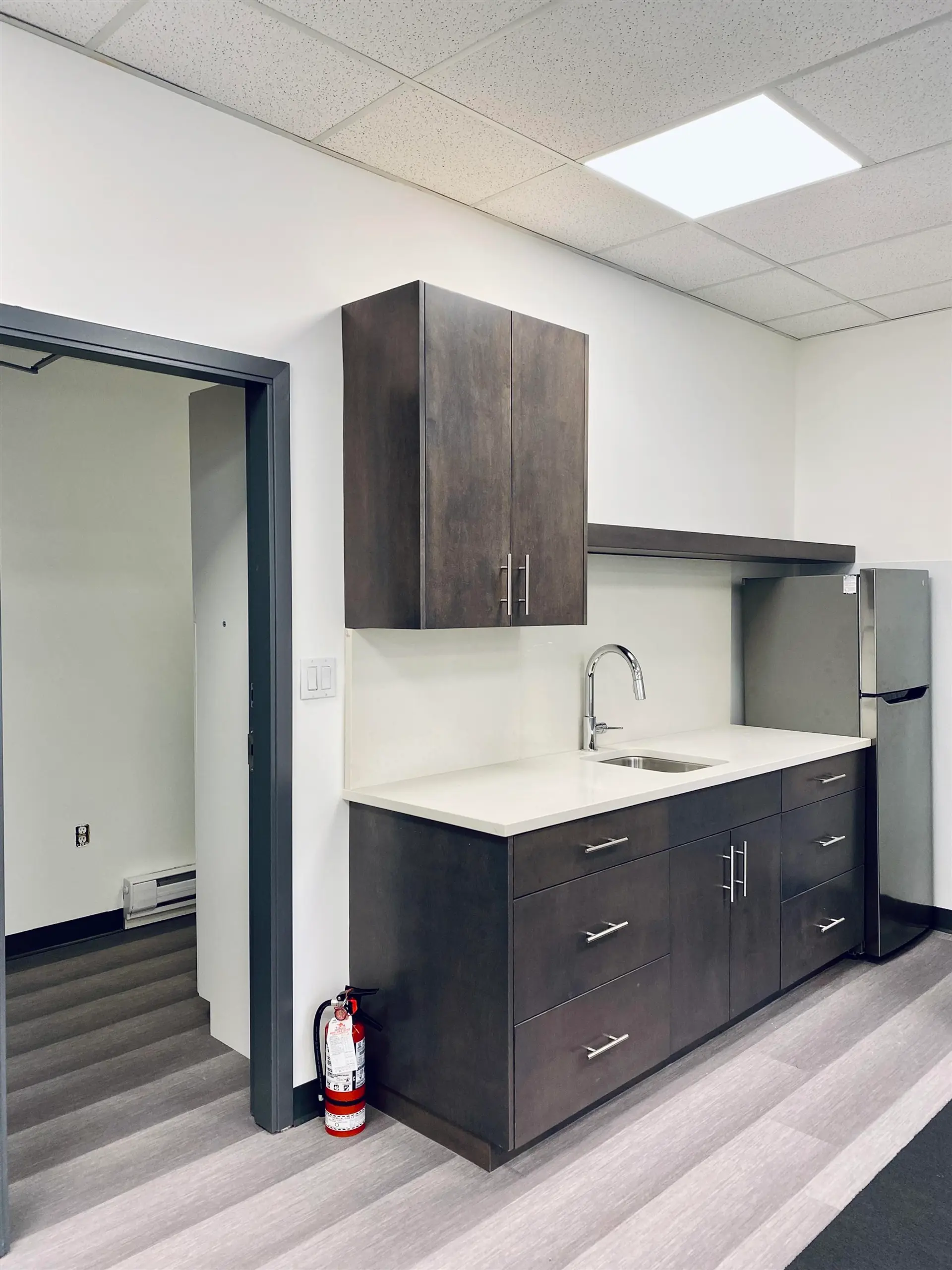 Property at #409 1952 KINGSWAY AVENUE, Port Coquitlam, BC