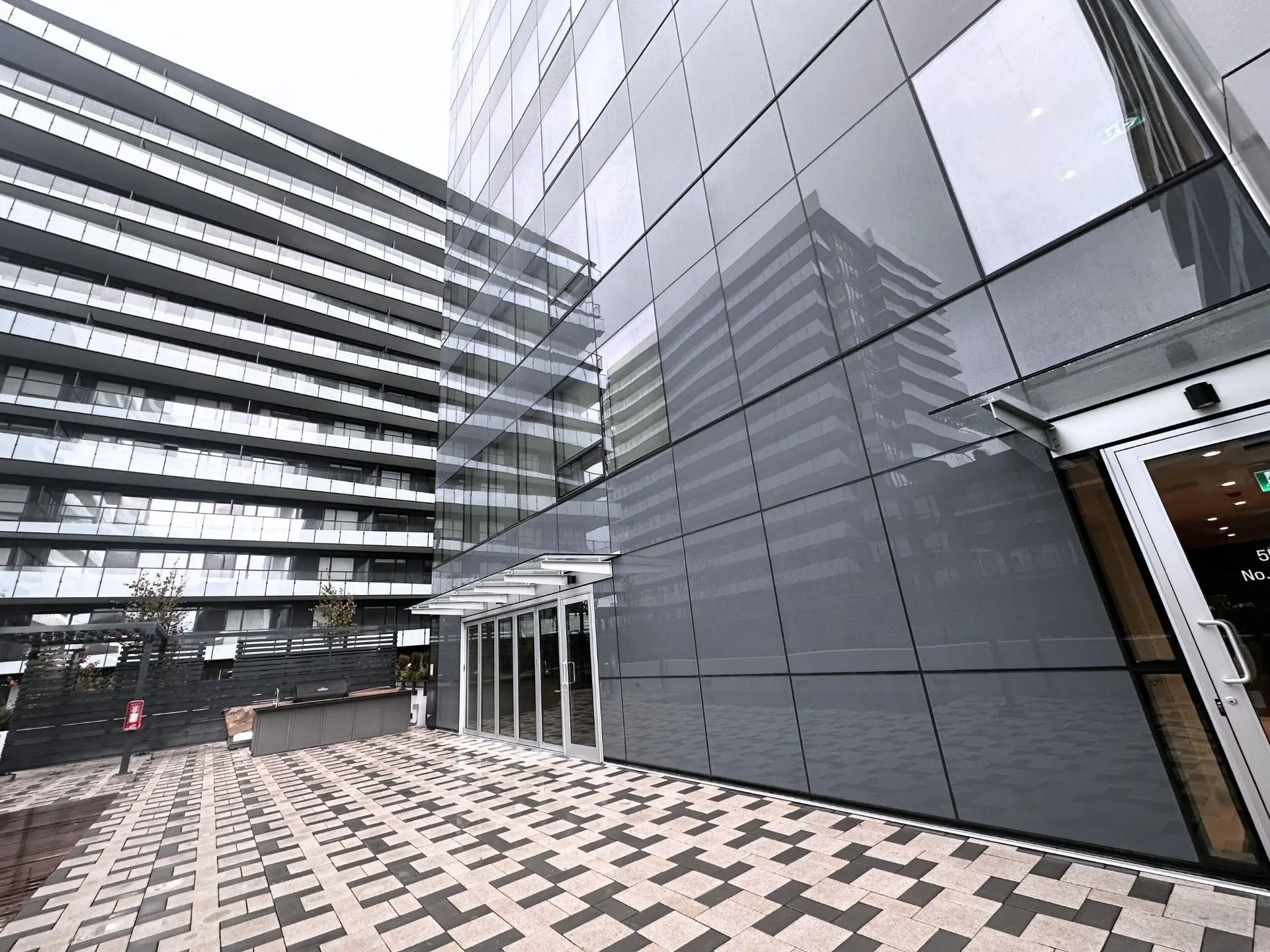 Property at #810 5599 NO 3 ROAD, Richmond, BC