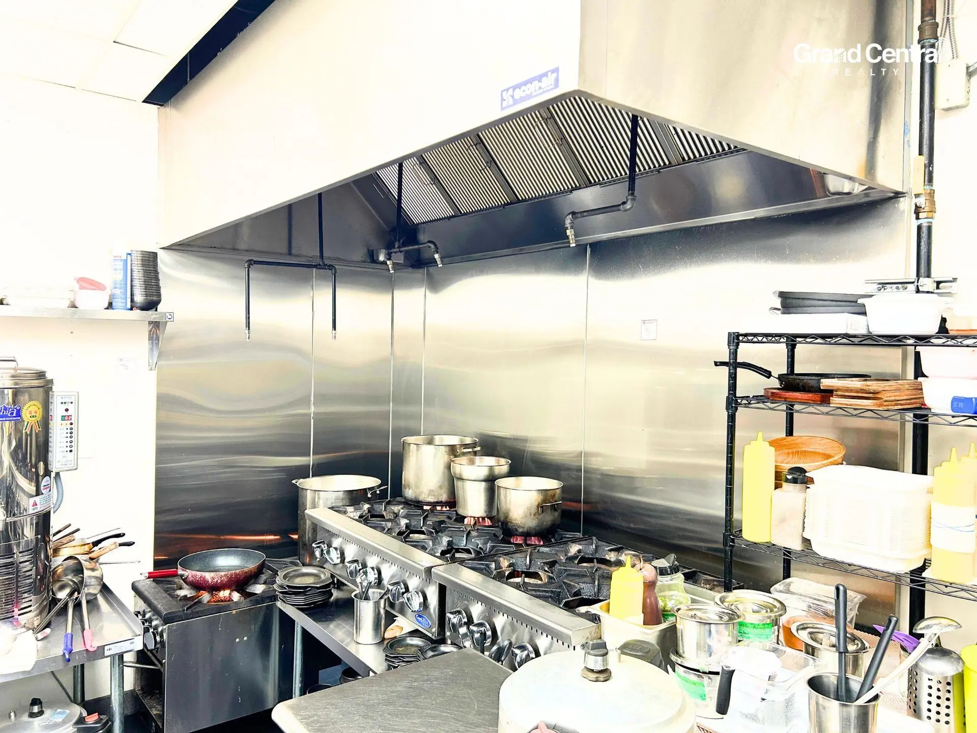 Property at #6 4300 KINGSWAY, Burnaby, BC