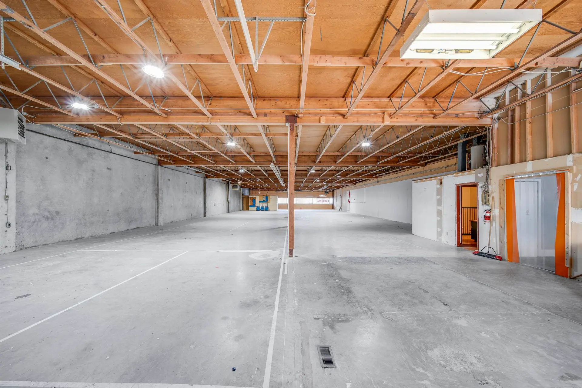 Property at 977 W 1ST STREET, North Vancouver, BC