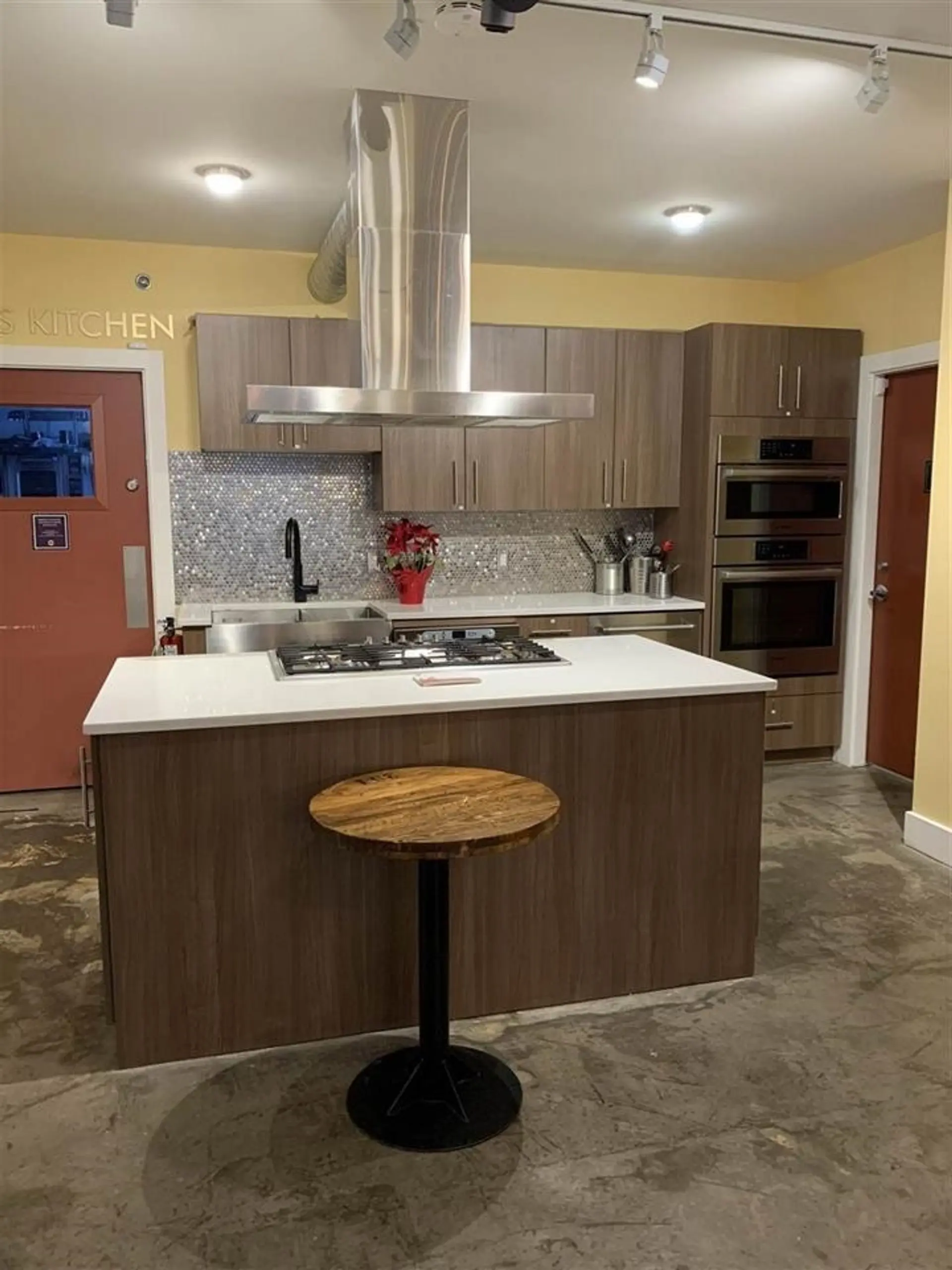 Property at #5 473 GOWER POINT ROAD, Gibsons, BC