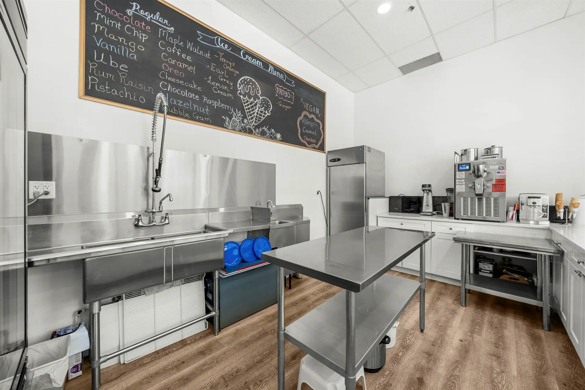 Property at #106 467 MOUNTAIN HIGHWAY, North Vancouver, BC