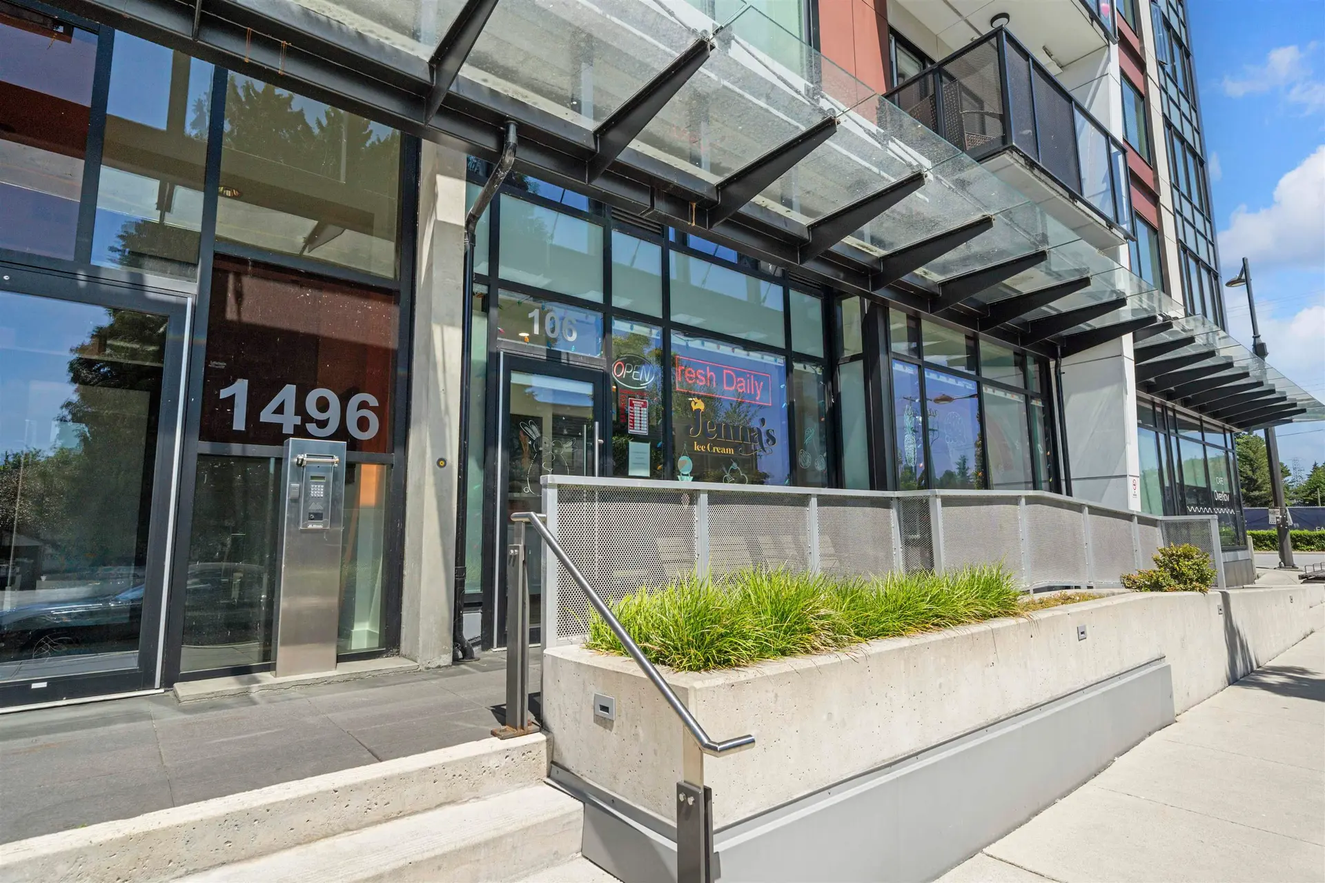 Property at #106 467 MOUNTAIN HIGHWAY, North Vancouver, BC