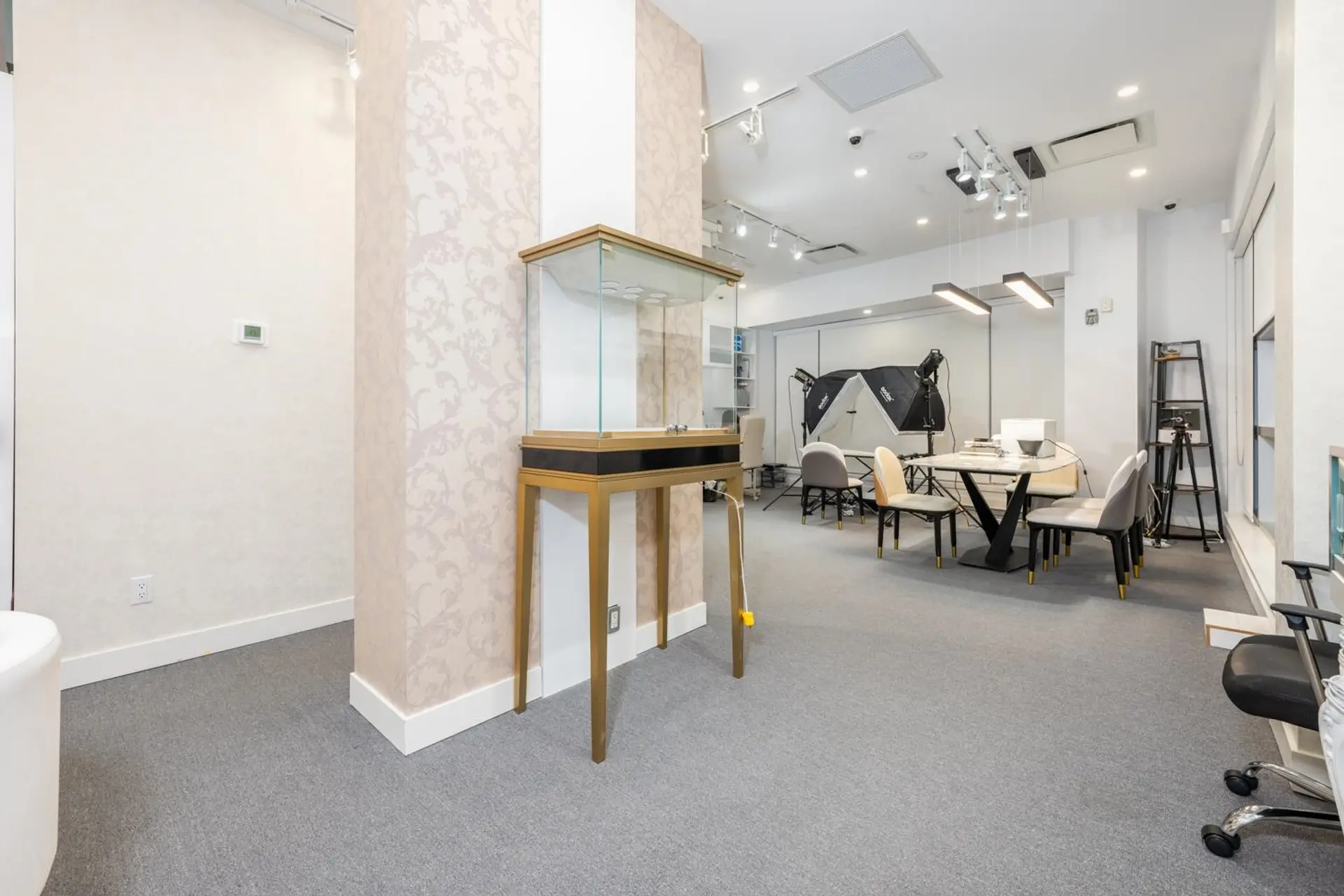 Property at #220 179 DAVIE STREET, Vancouver, BC