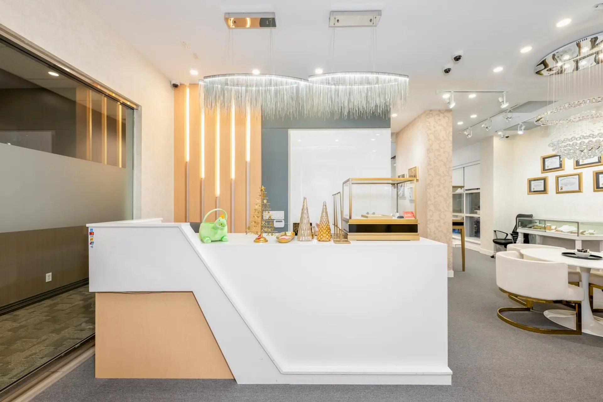 Property at #220 179 DAVIE STREET, Vancouver, BC