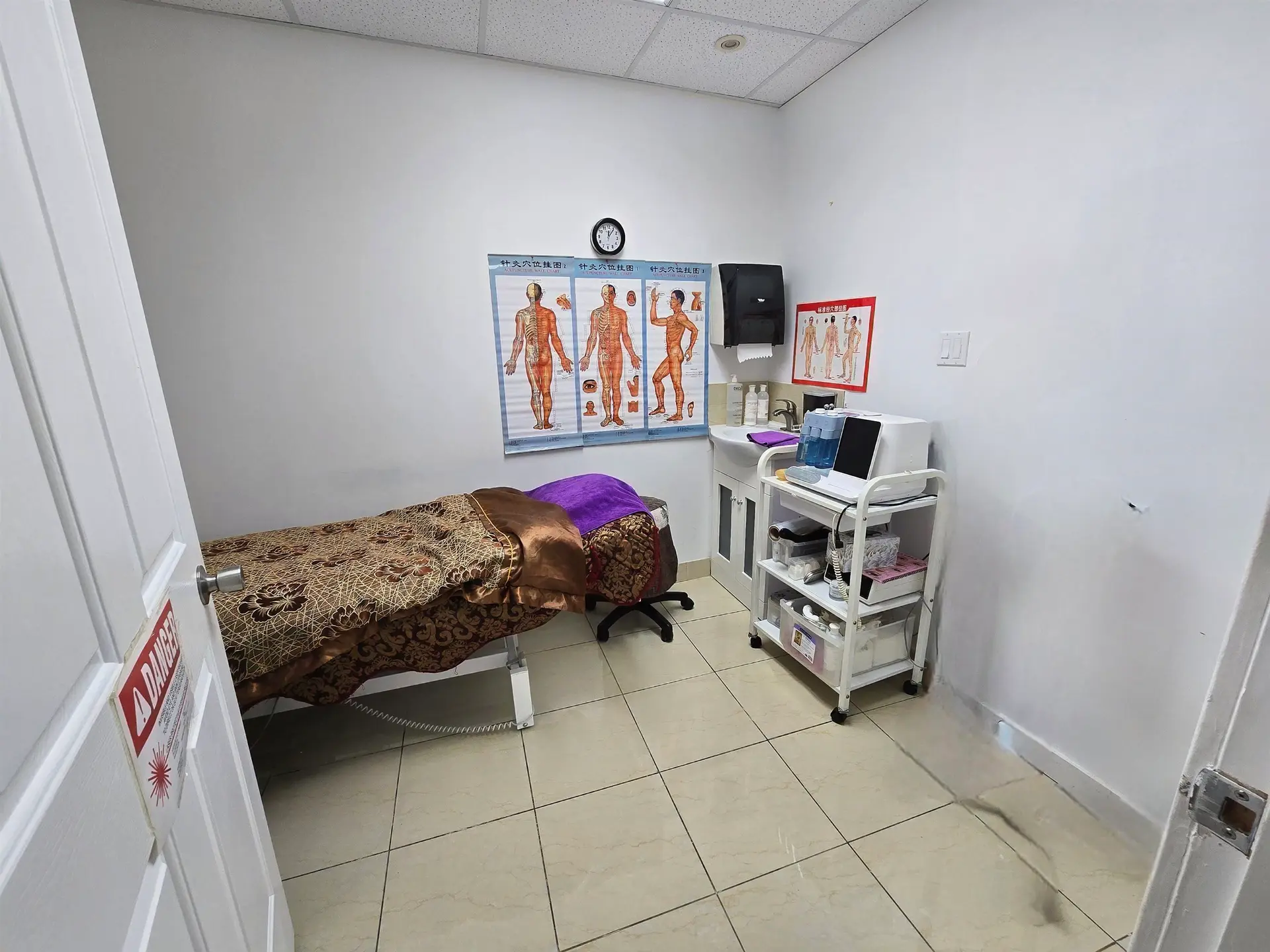 Property at #2221 4500 KINGSWAY, Burnaby, BC