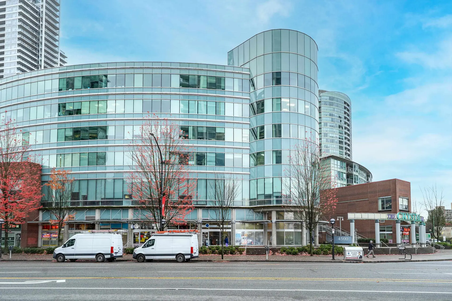 Property at #602 4538 KINGSWAY, Burnaby, BC