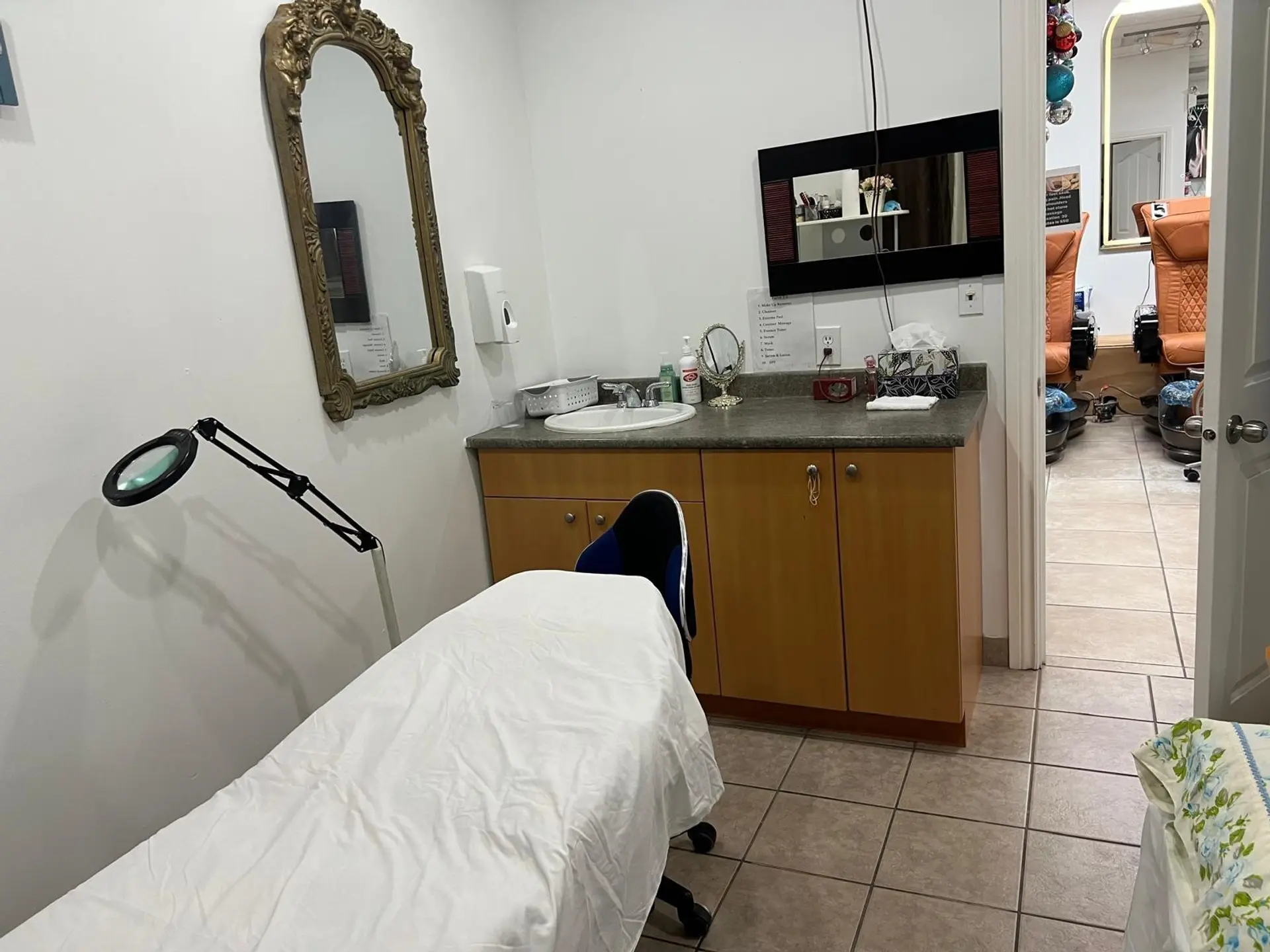 Property at #1A 9965 152 STREET, Surrey, BC