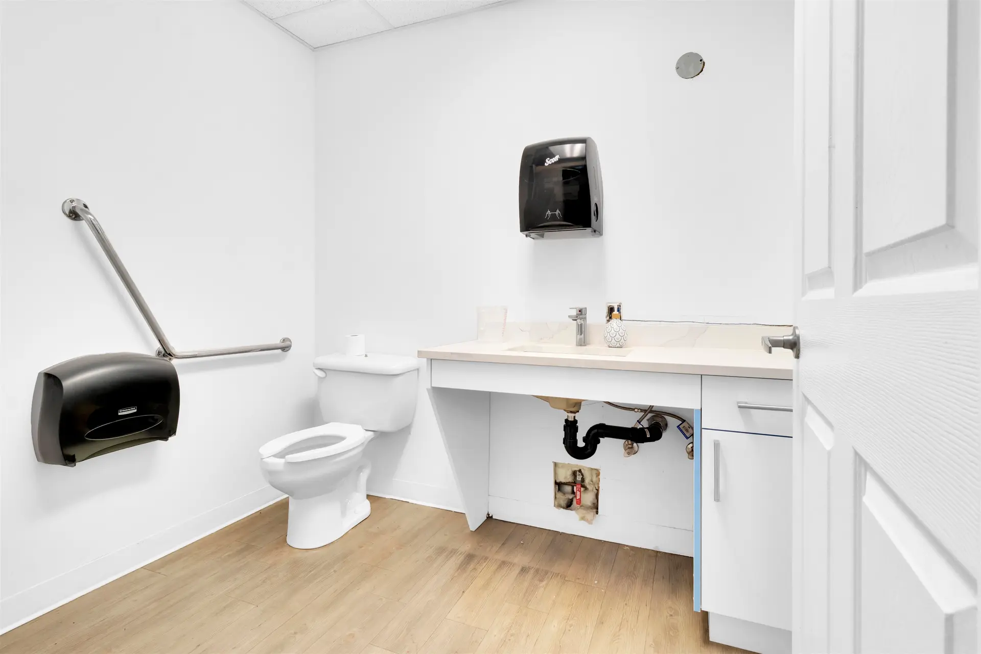 Property at #105 13423 78 AVENUE, Surrey, BC