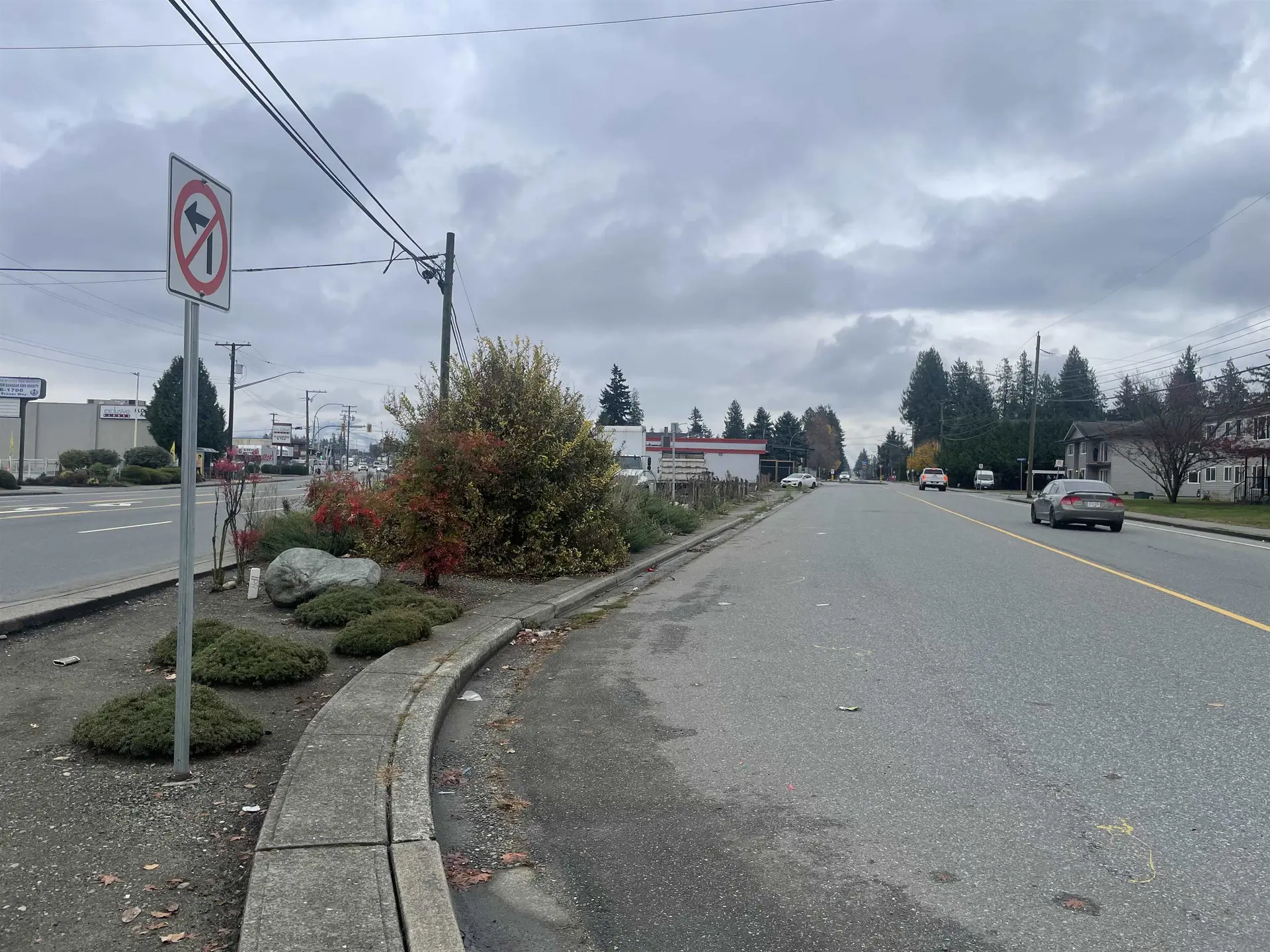 Property at 31648 SOUTH FRASER WAY, Abbotsford, BC