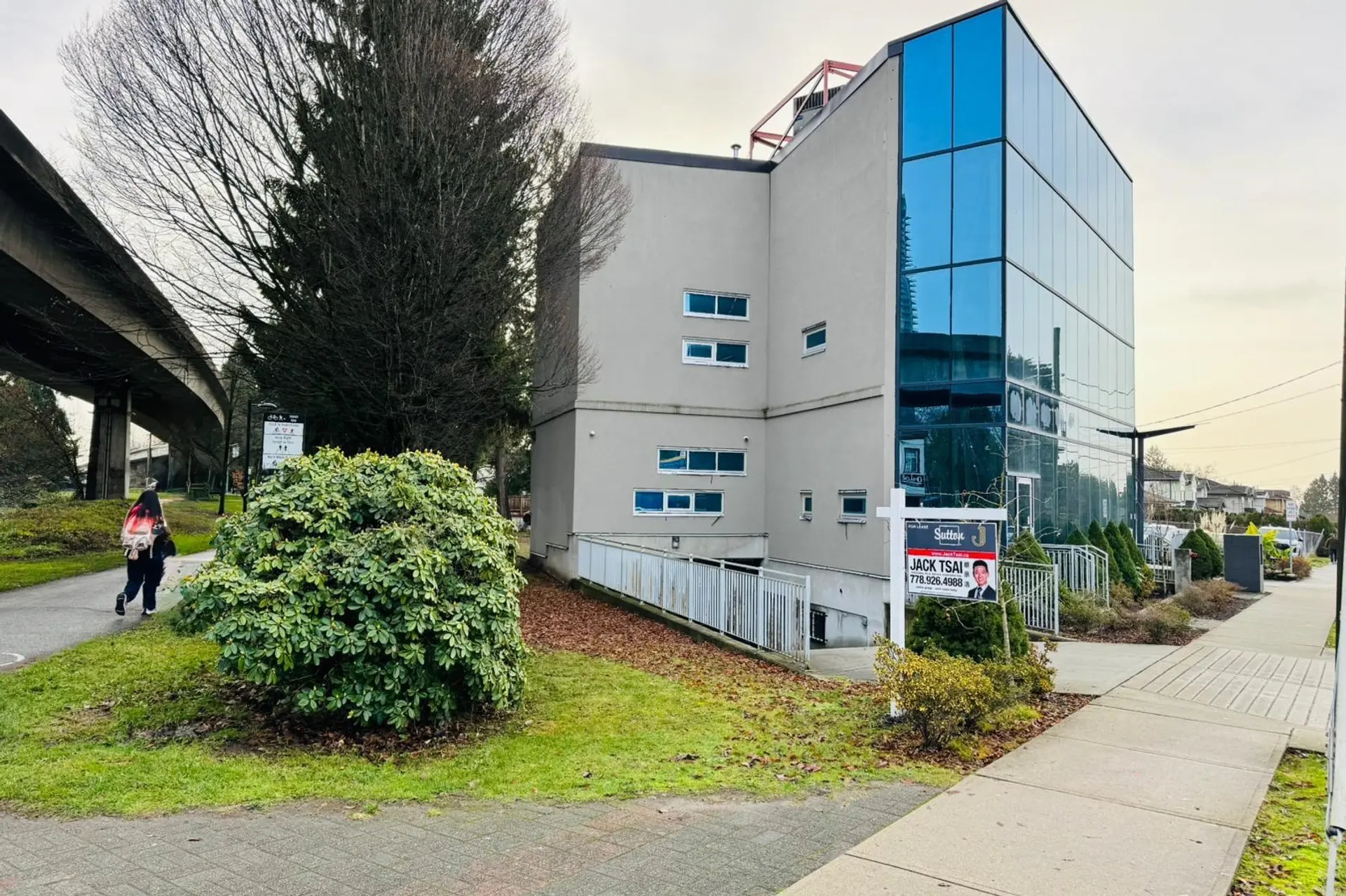 Property at 6838 JUBILEE AVENUE, Burnaby, BC