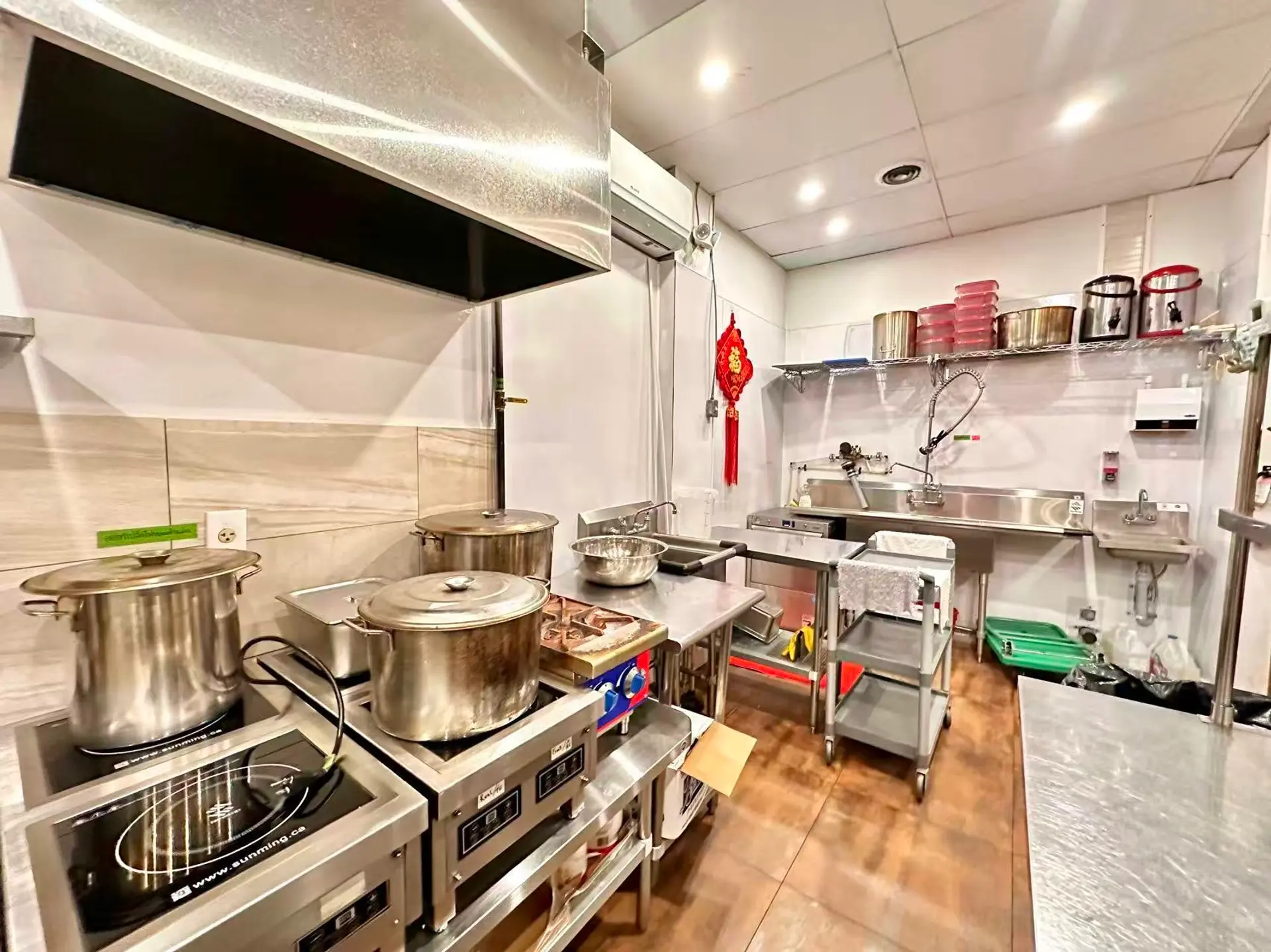 Property at 4929 KINGSWAY, Burnaby, BC