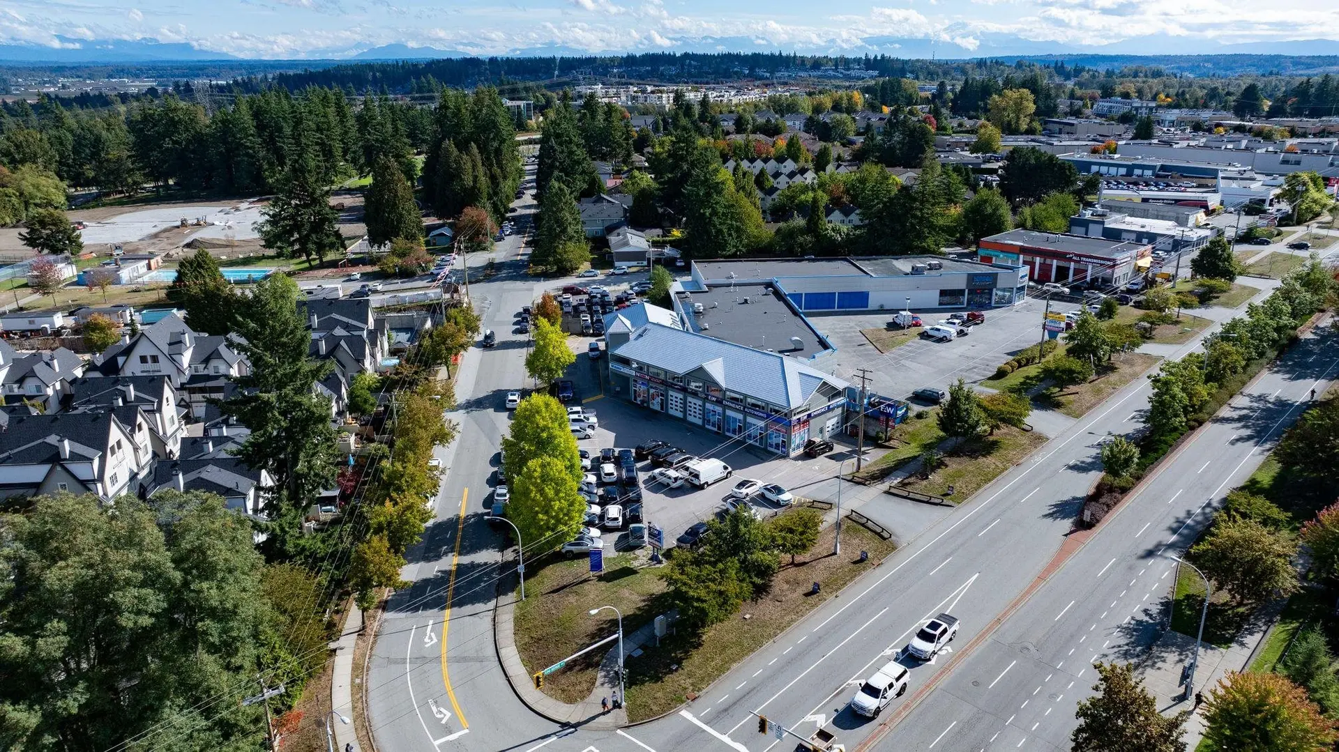 Property at 2570 KING GEORGE BOULEVARD, Surrey, BC