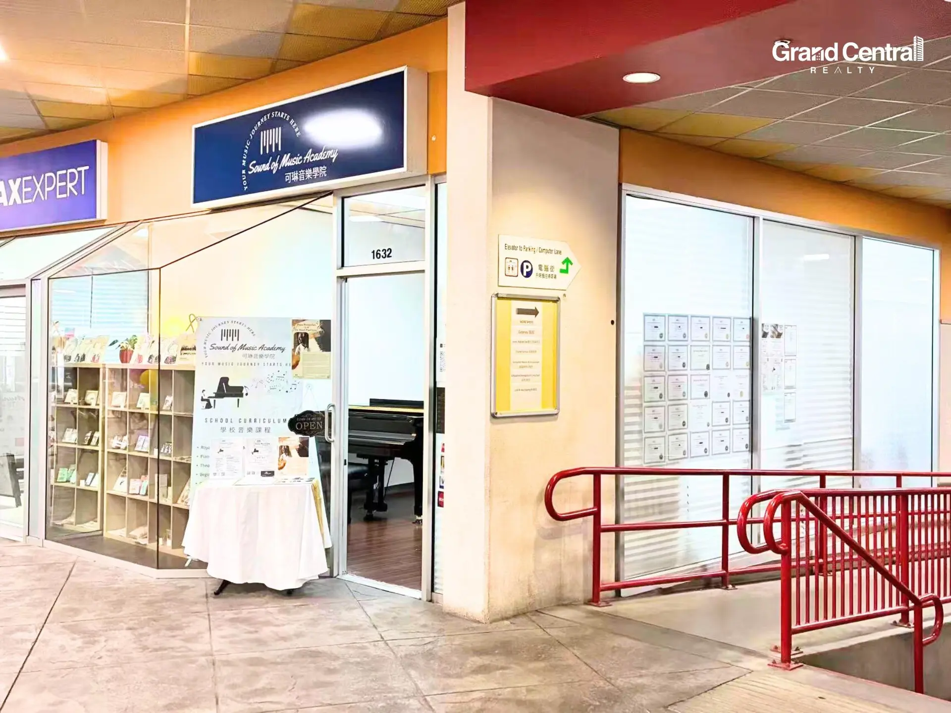 Property at #1632 4500 KINGSWAY, Burnaby, BC