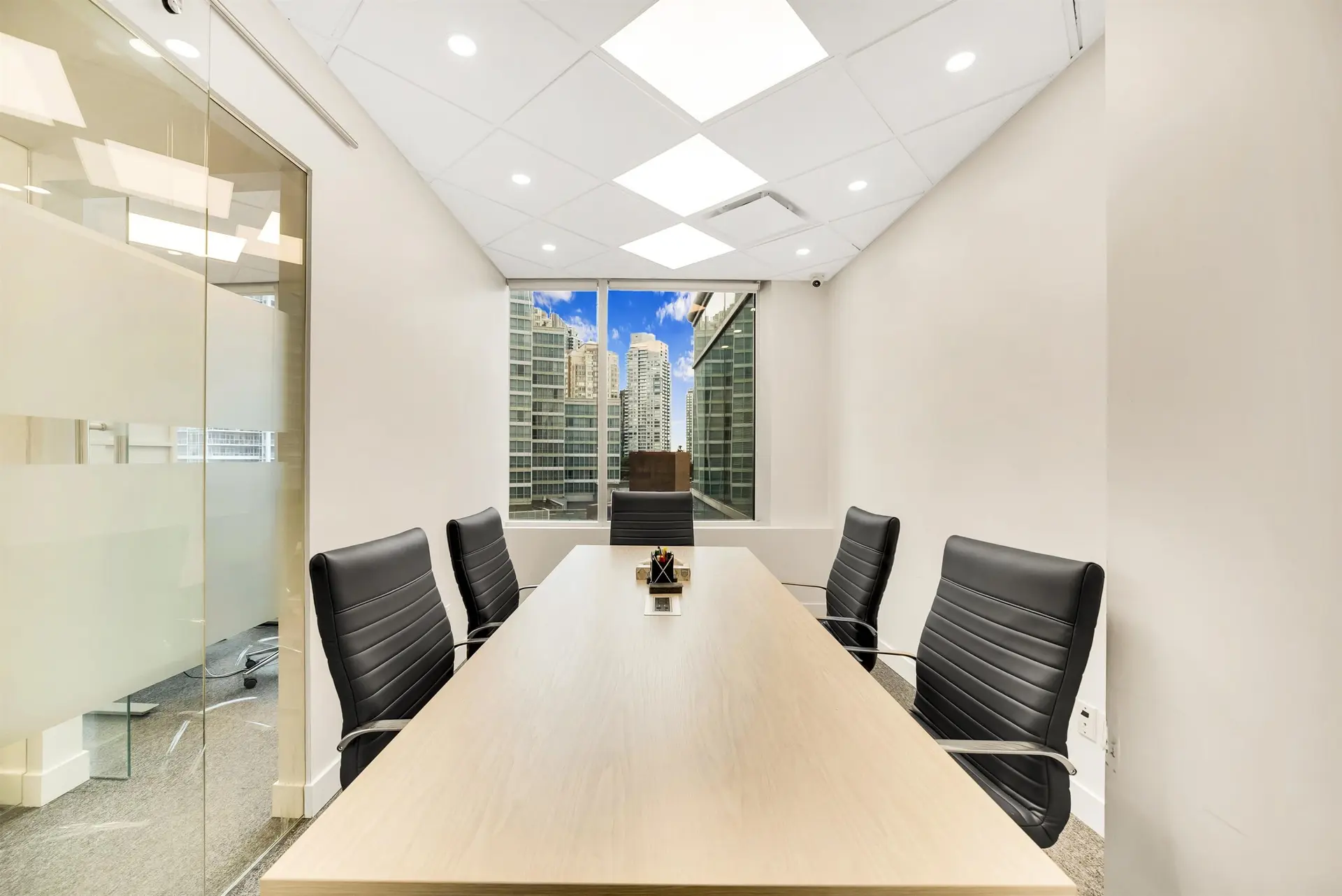 Property at #606 4538 KINGSWAY, Burnaby, BC